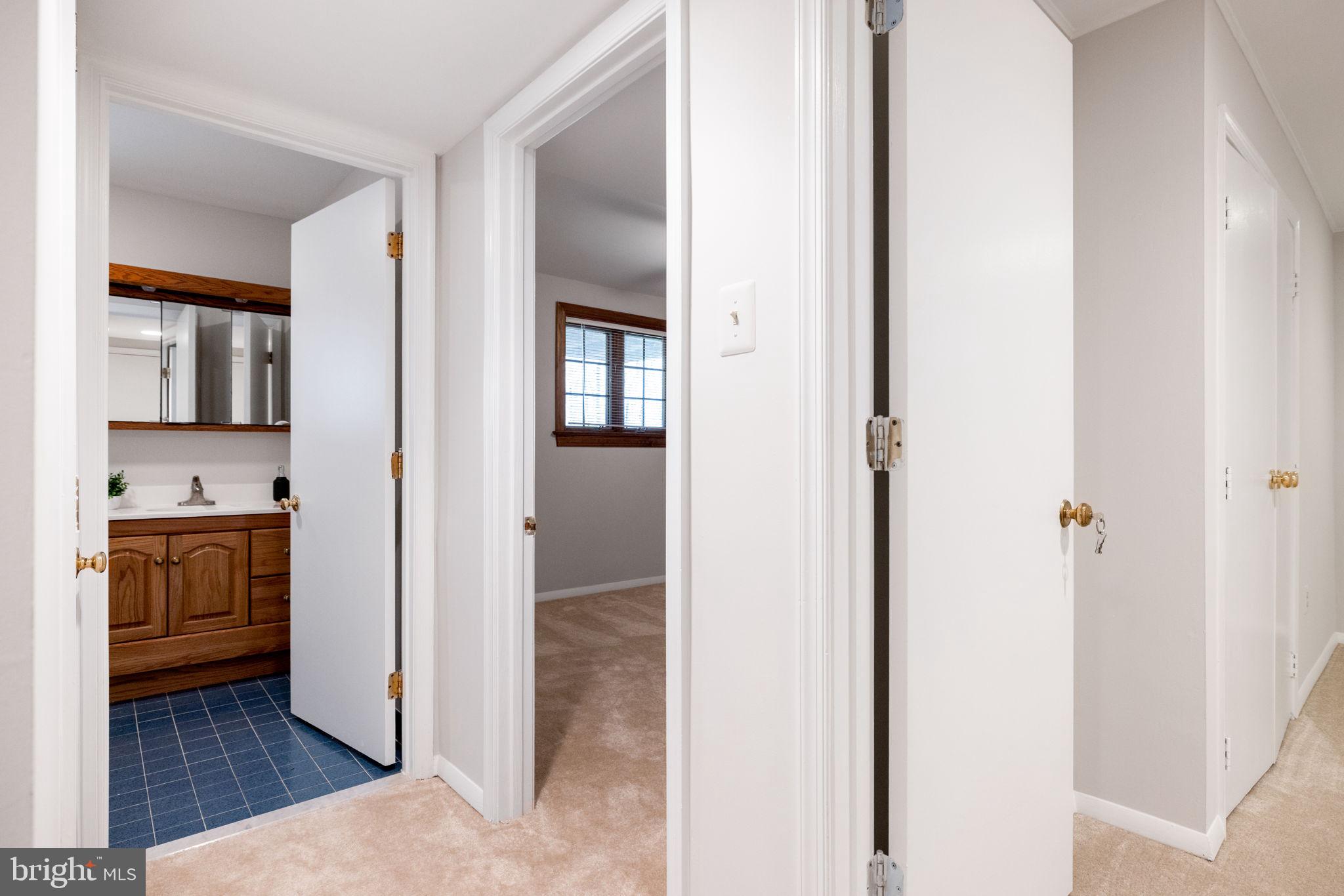 CHALET WOODS - Residential