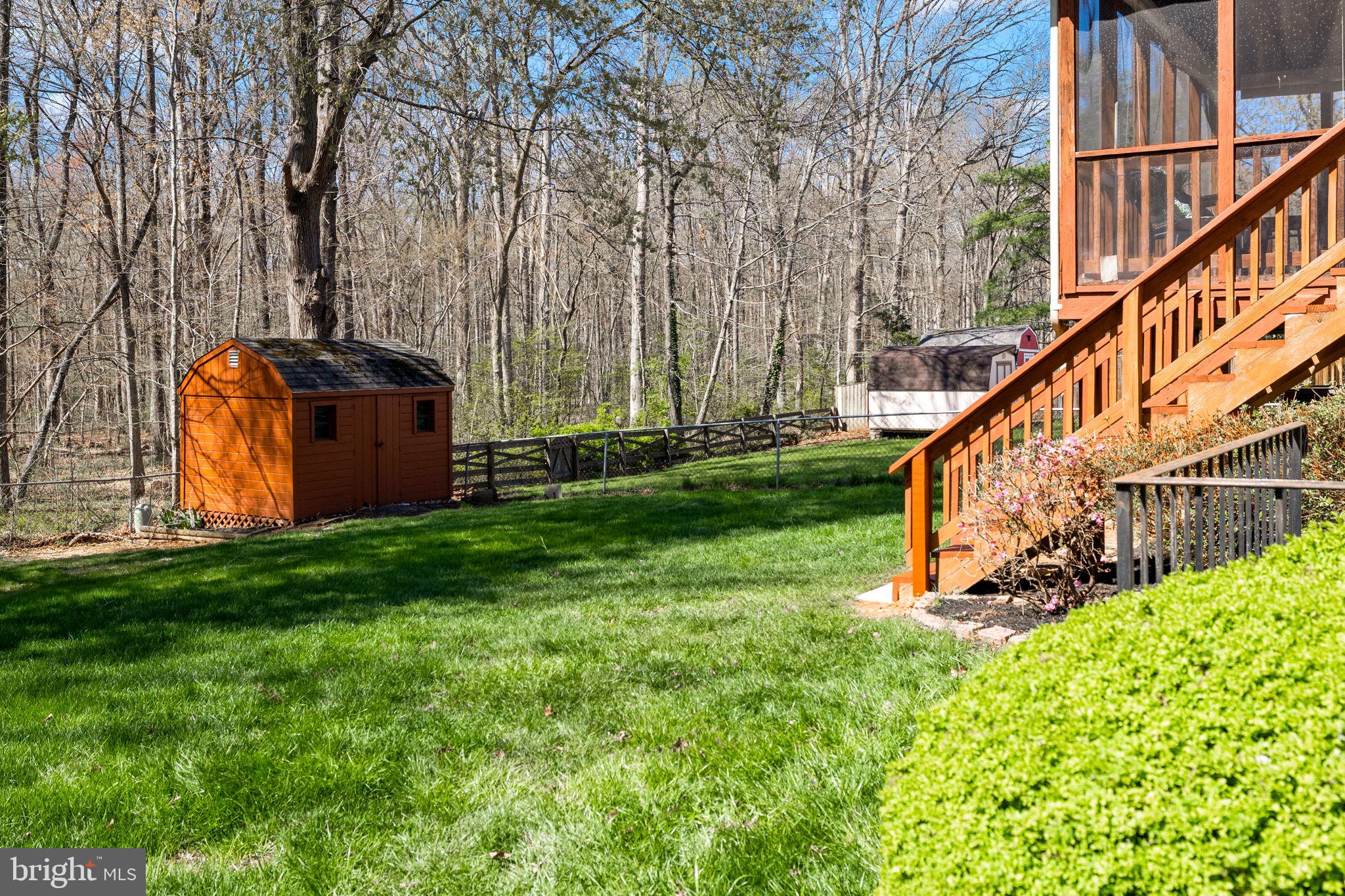 CHALET WOODS - Residential