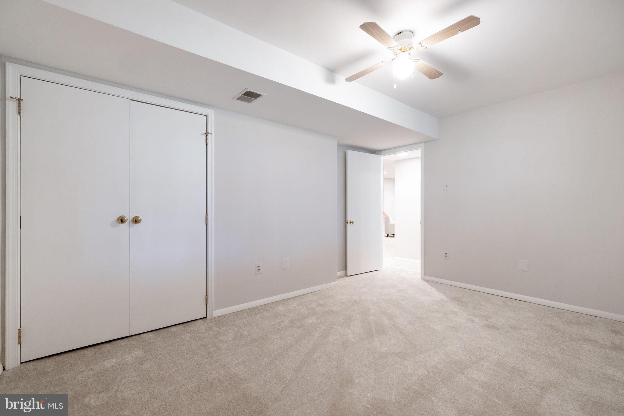 CHALET WOODS - Residential