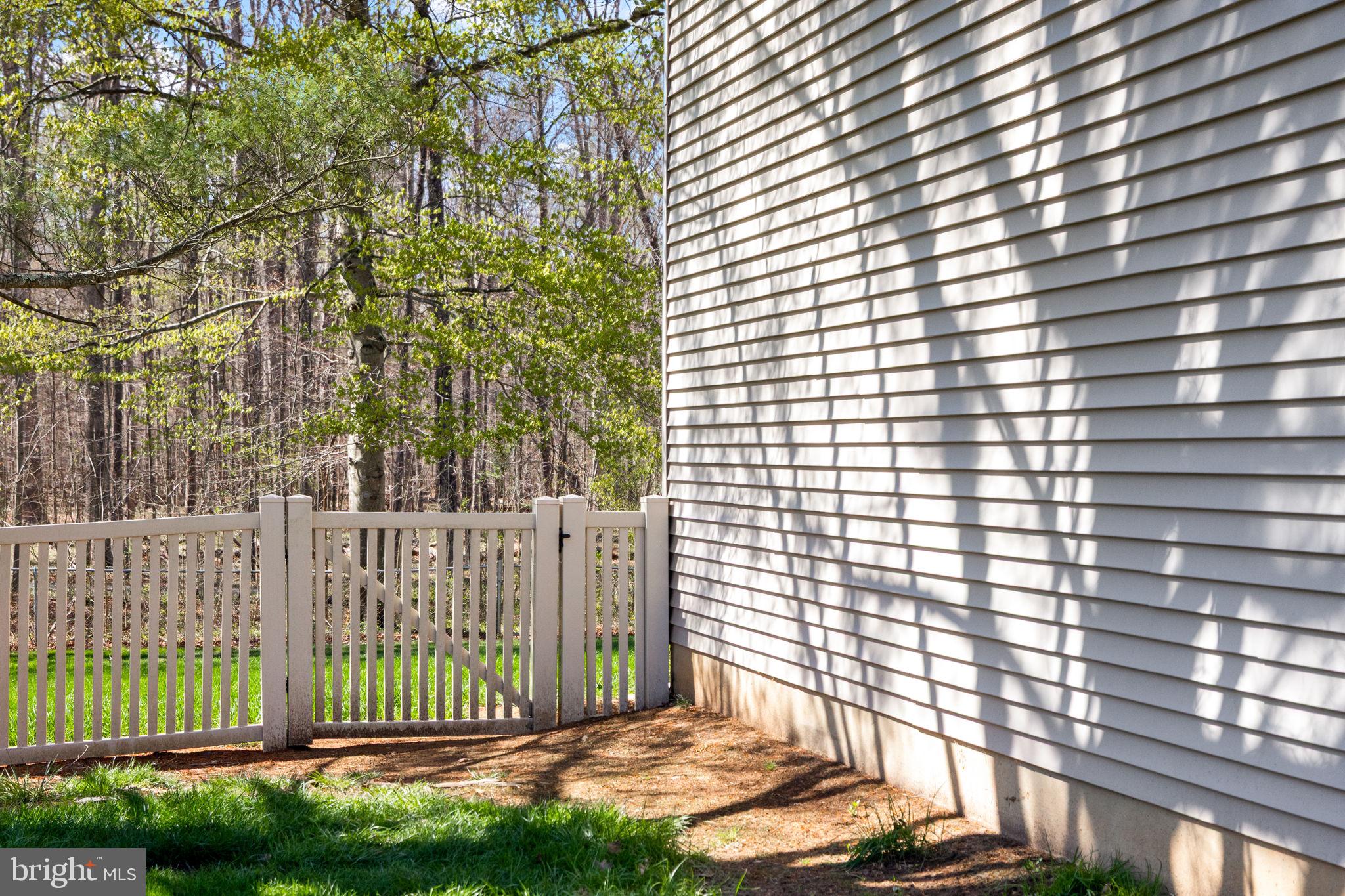 CHALET WOODS - Residential