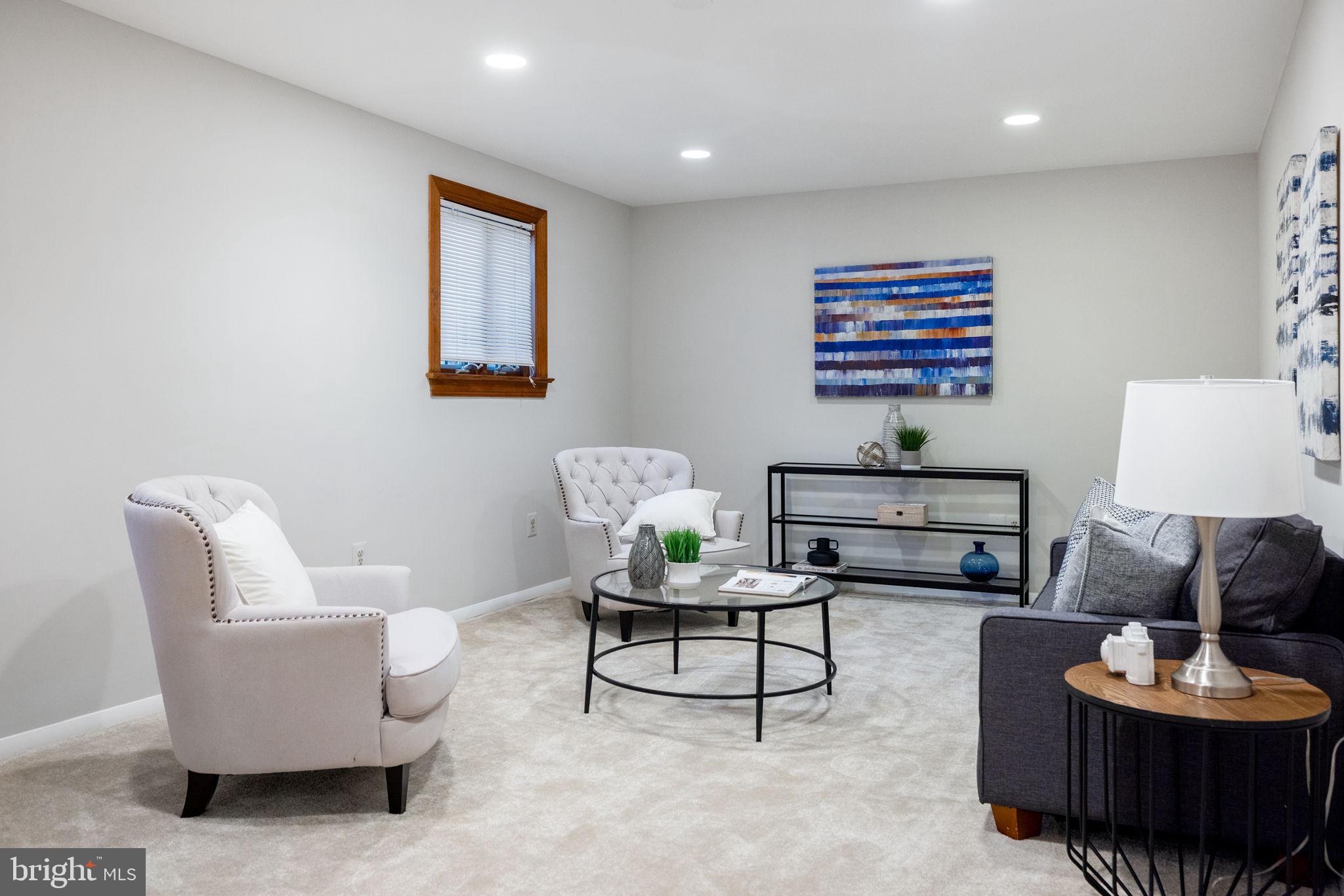 CHALET WOODS - Residential