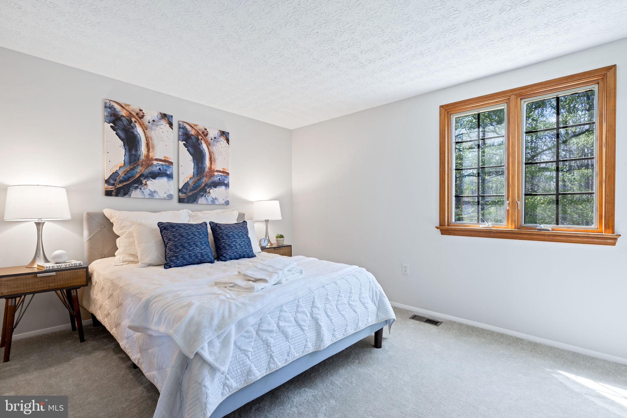 CHALET WOODS - Residential