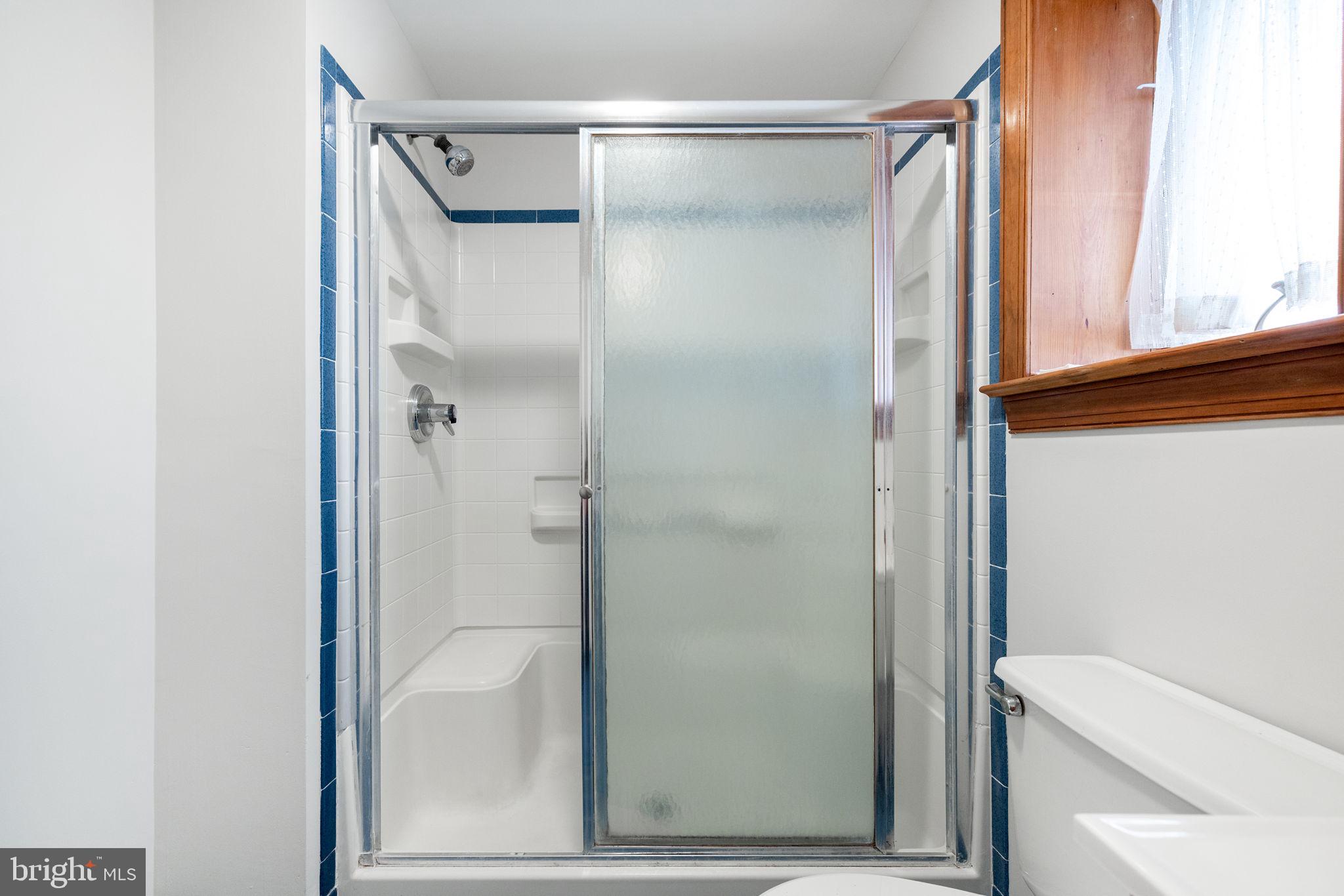 CHALET WOODS - Residential