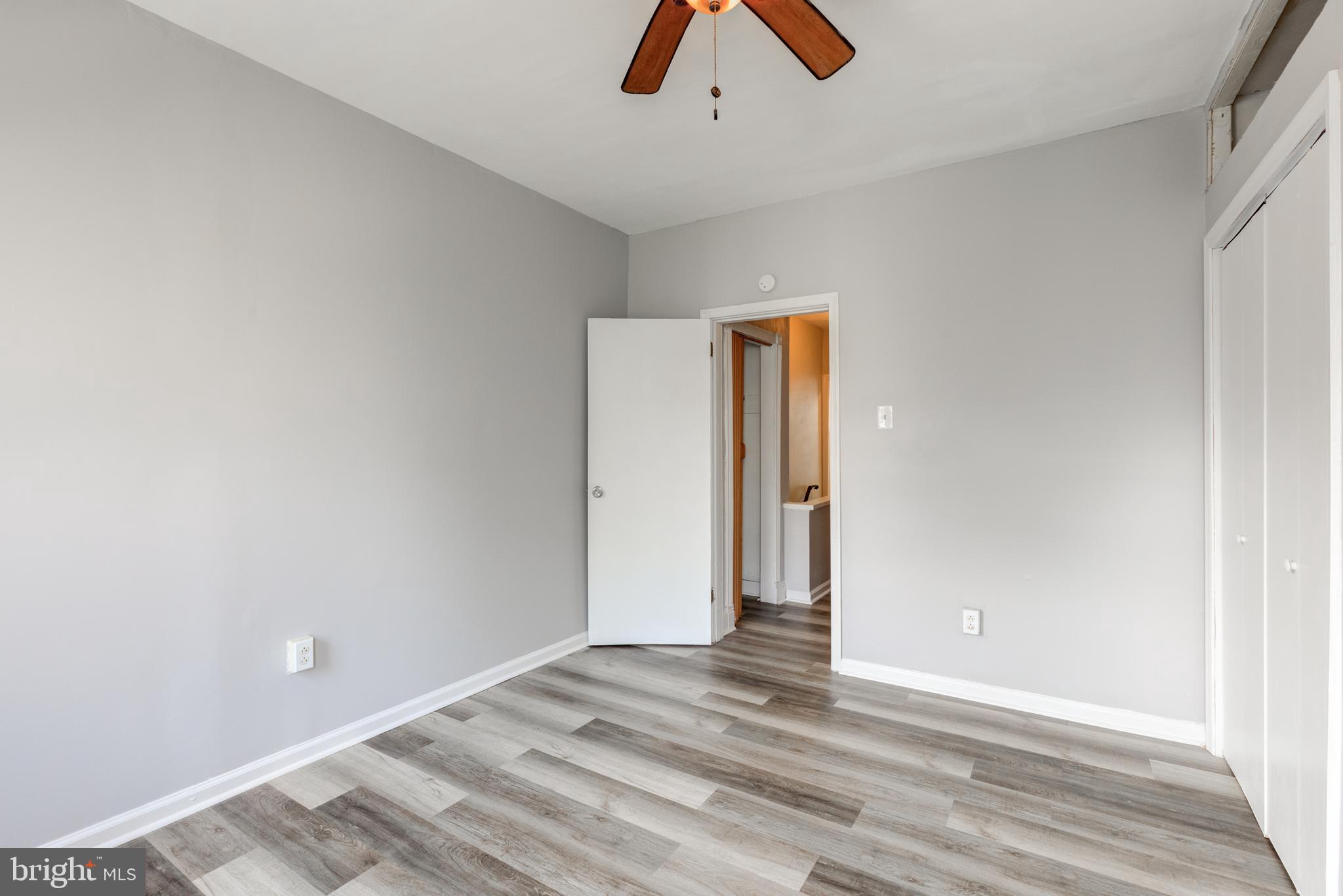 STRAWBERRY MANSION - Residential