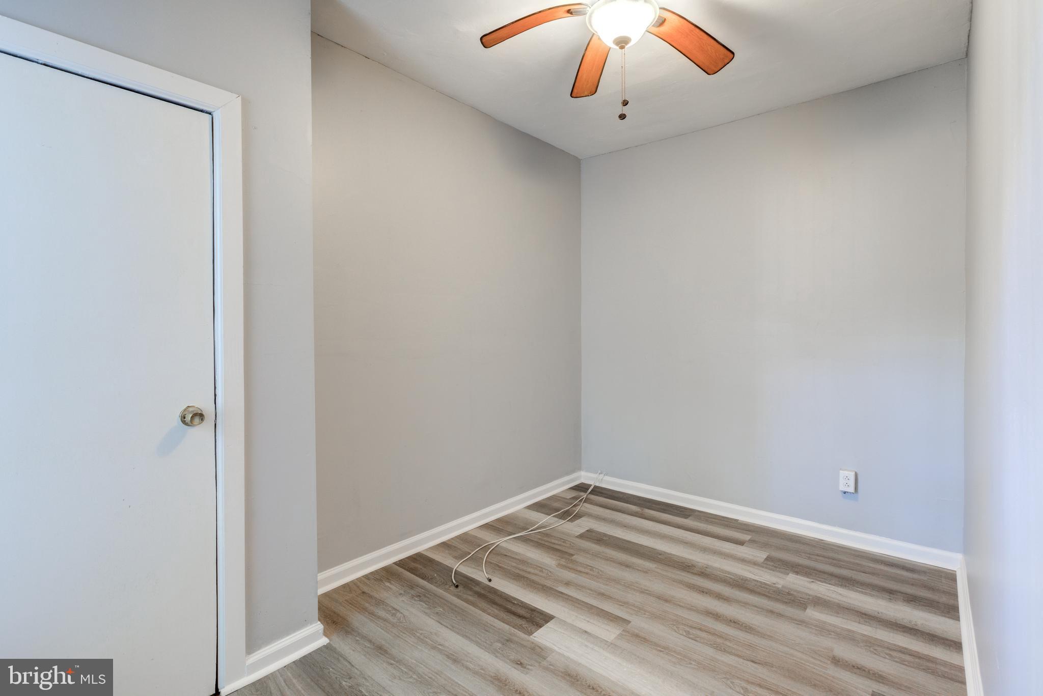 STRAWBERRY MANSION - Residential