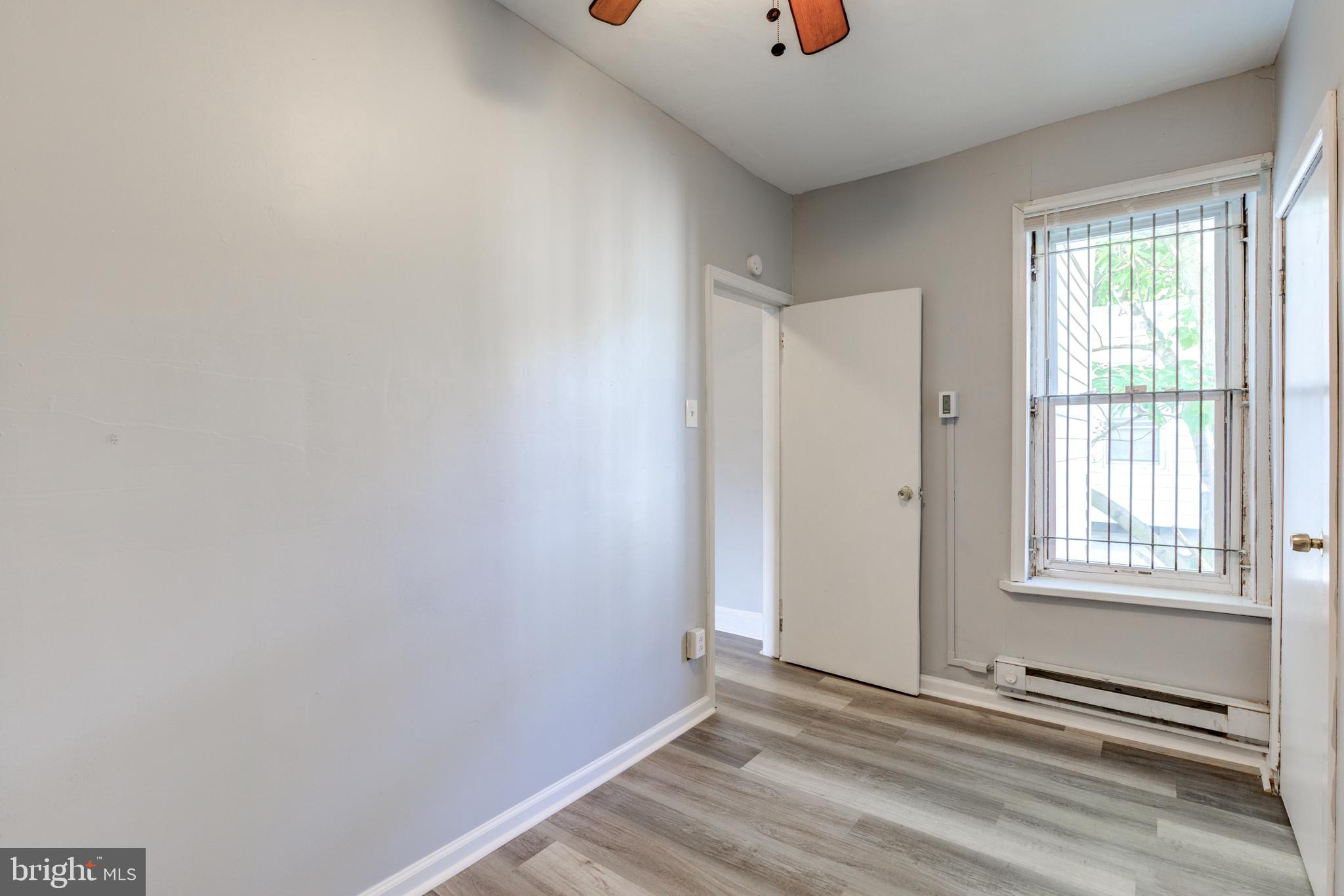 STRAWBERRY MANSION - Residential