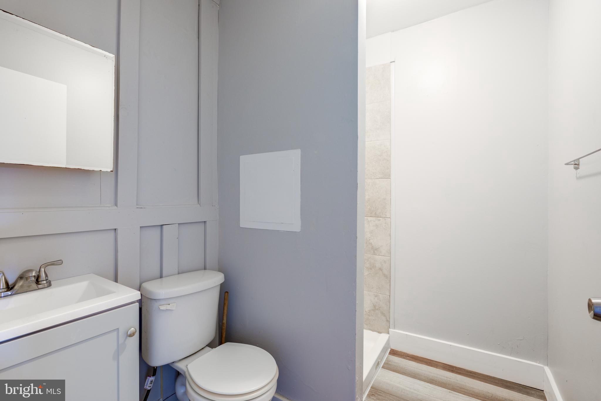 STRAWBERRY MANSION - Residential