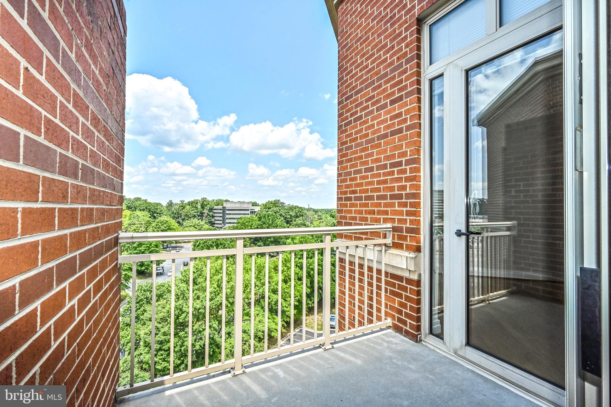 ELAN AT EAST MARKET - Residential