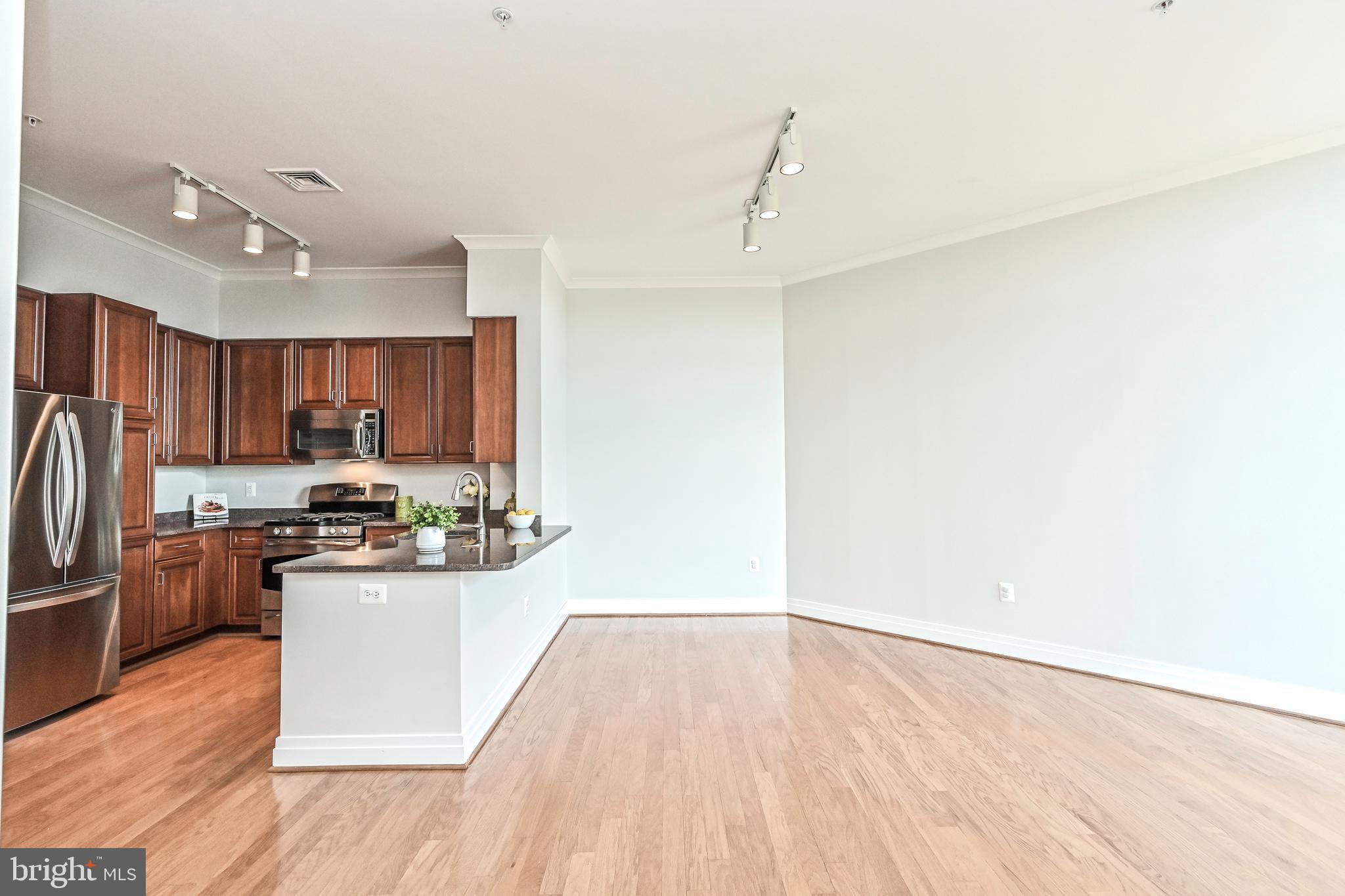 ELAN AT EAST MARKET - Residential