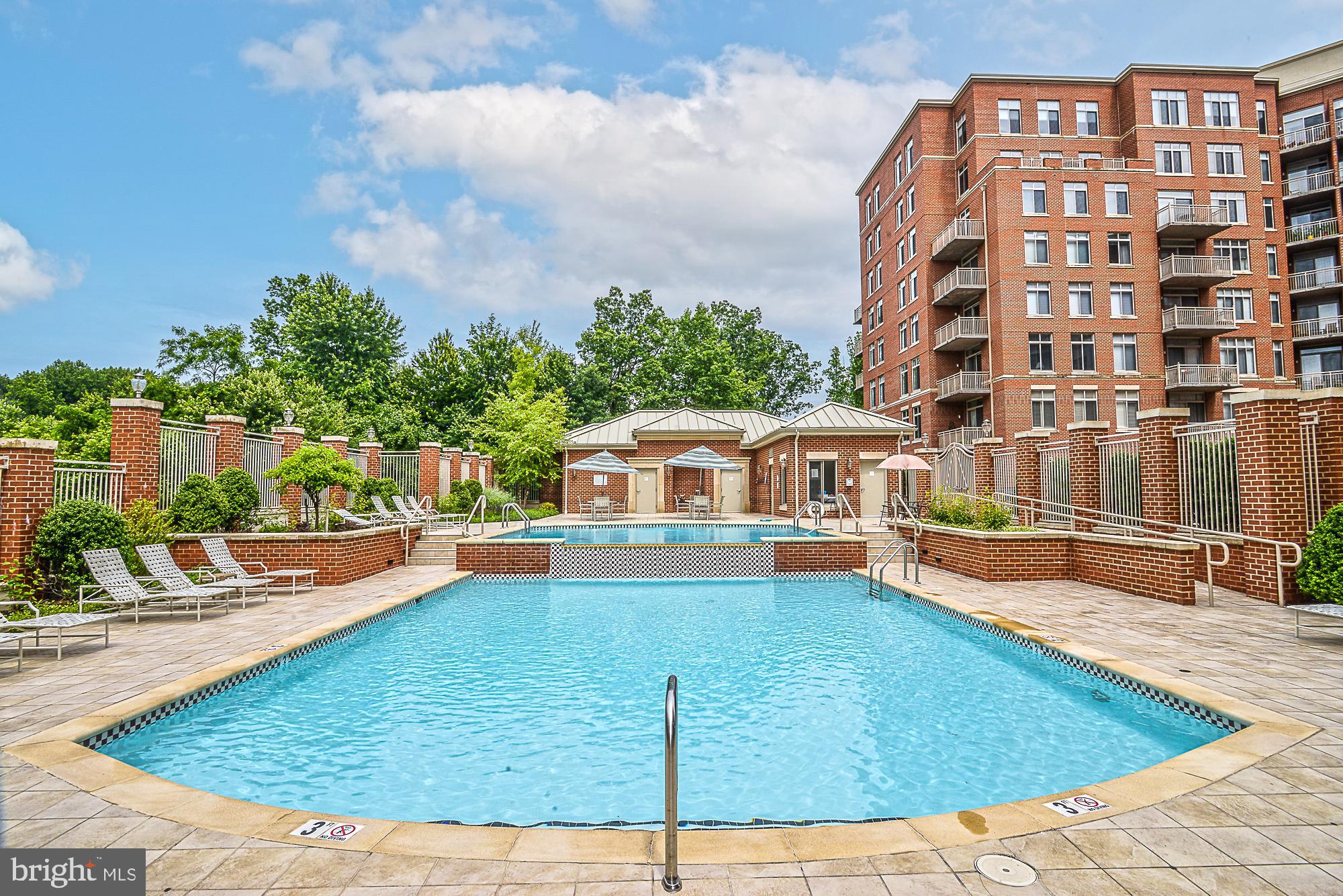 ELAN AT EAST MARKET - Residential