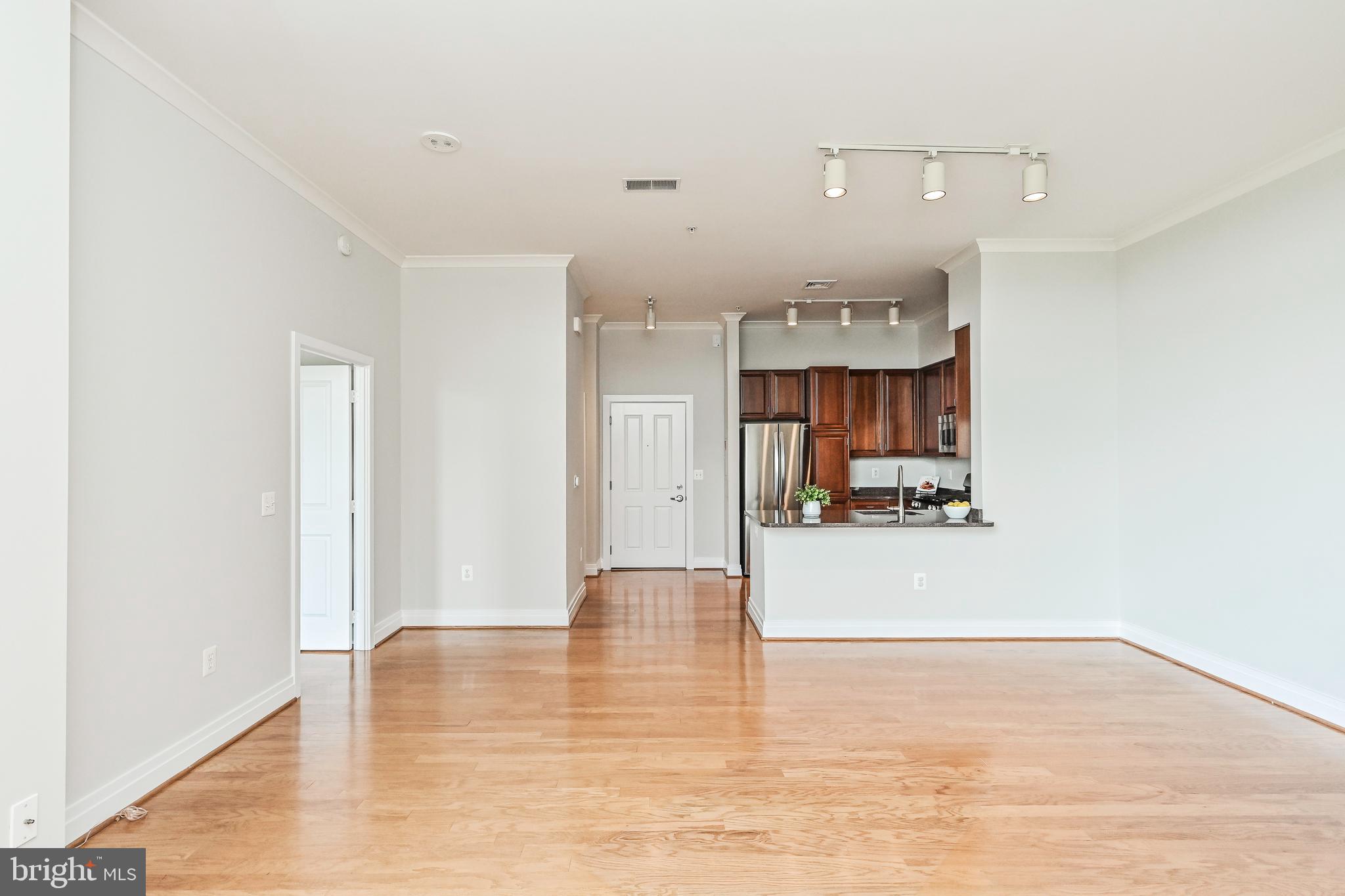 ELAN AT EAST MARKET - Residential