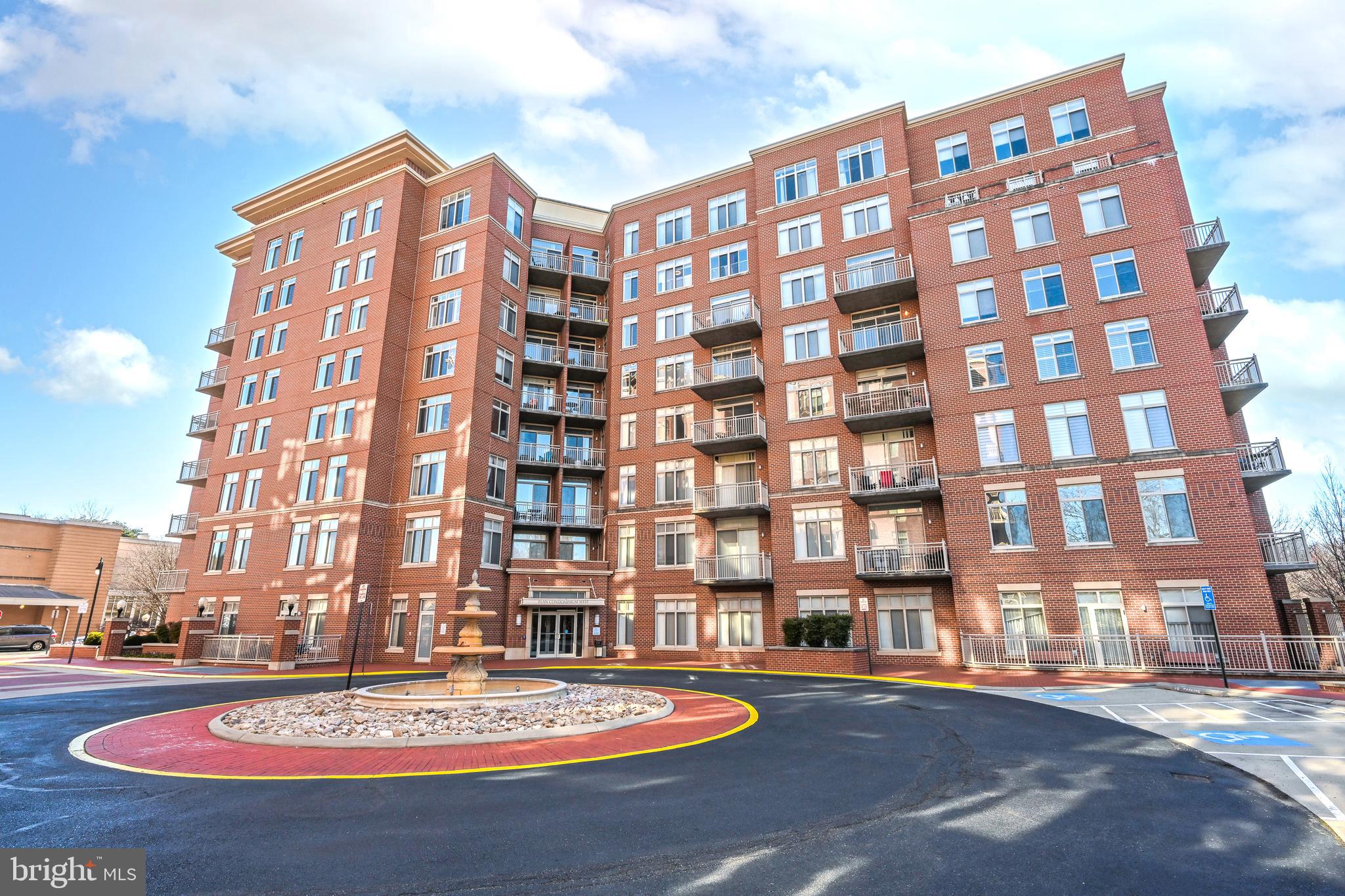 ELAN AT EAST MARKET - Residential