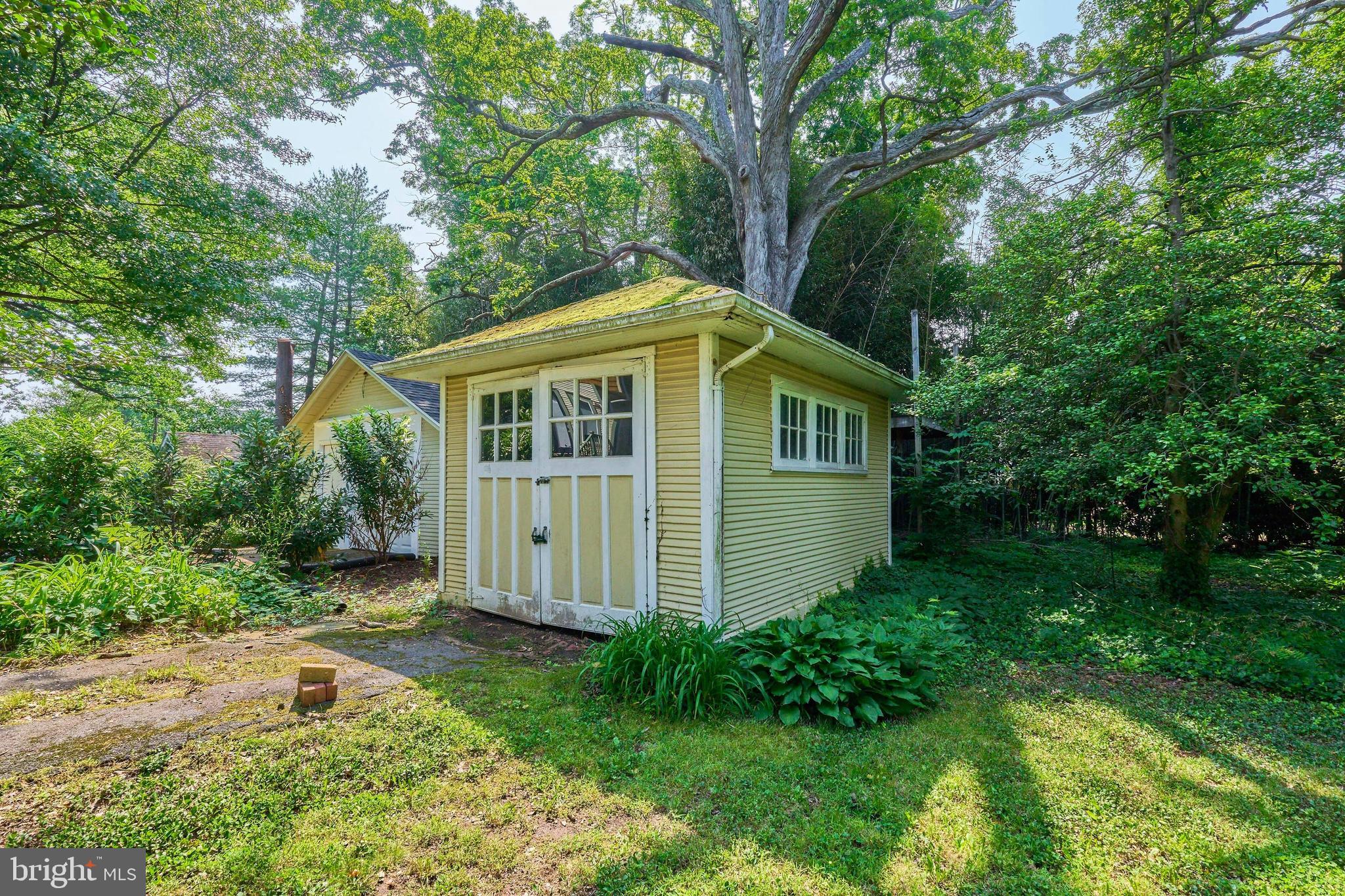 ASHTON HEIGHTS - Residential