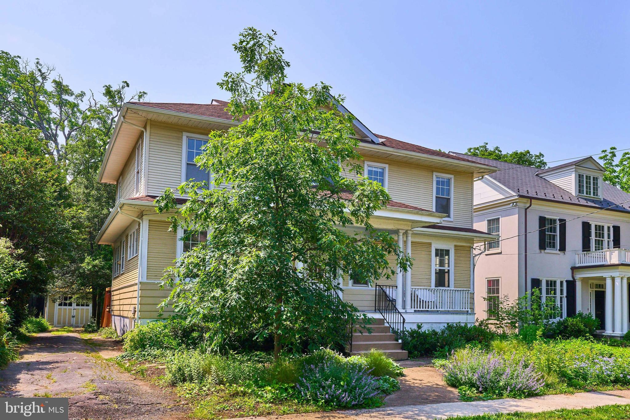 ASHTON HEIGHTS - Residential