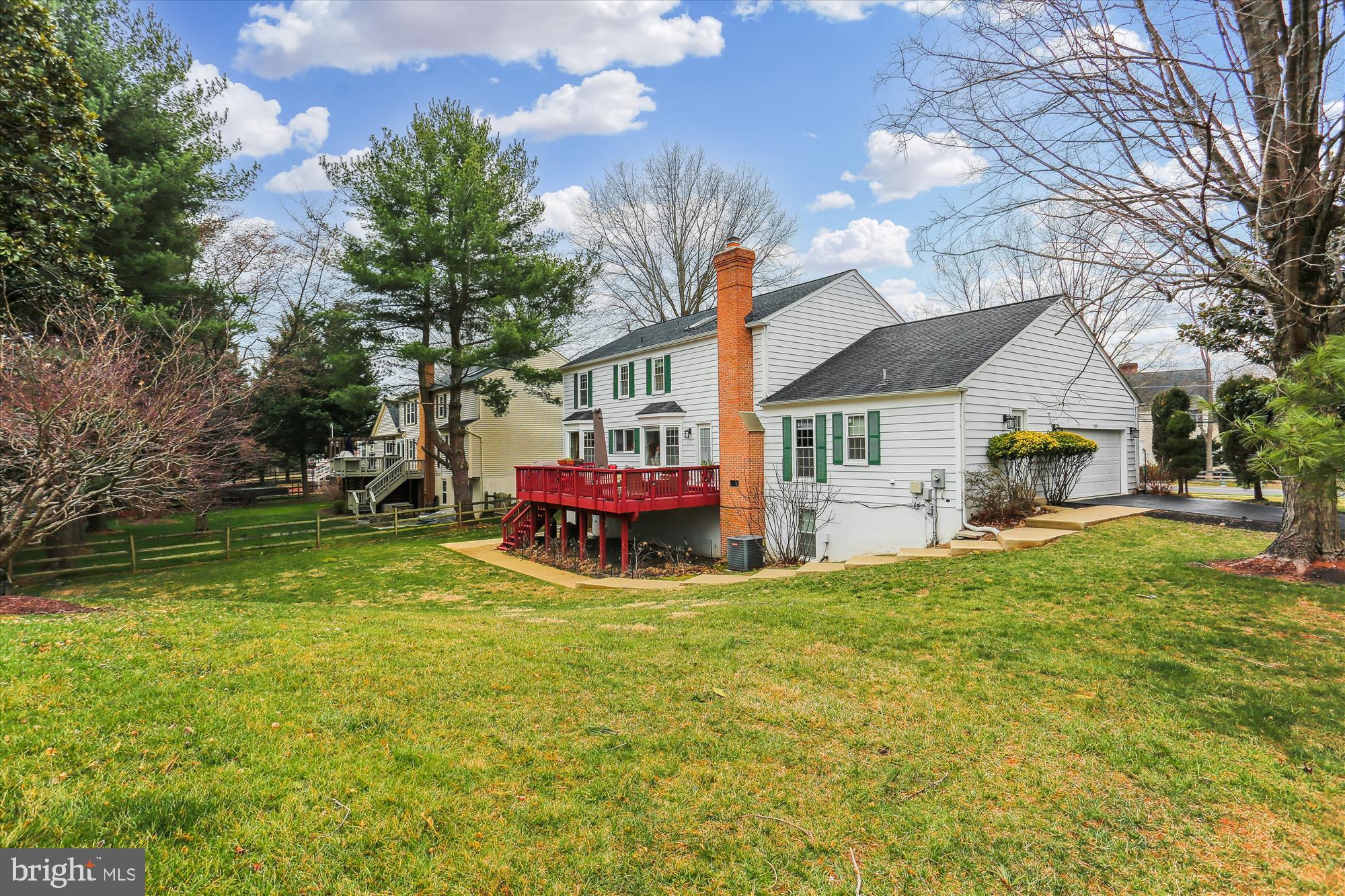15237 JONES LANE