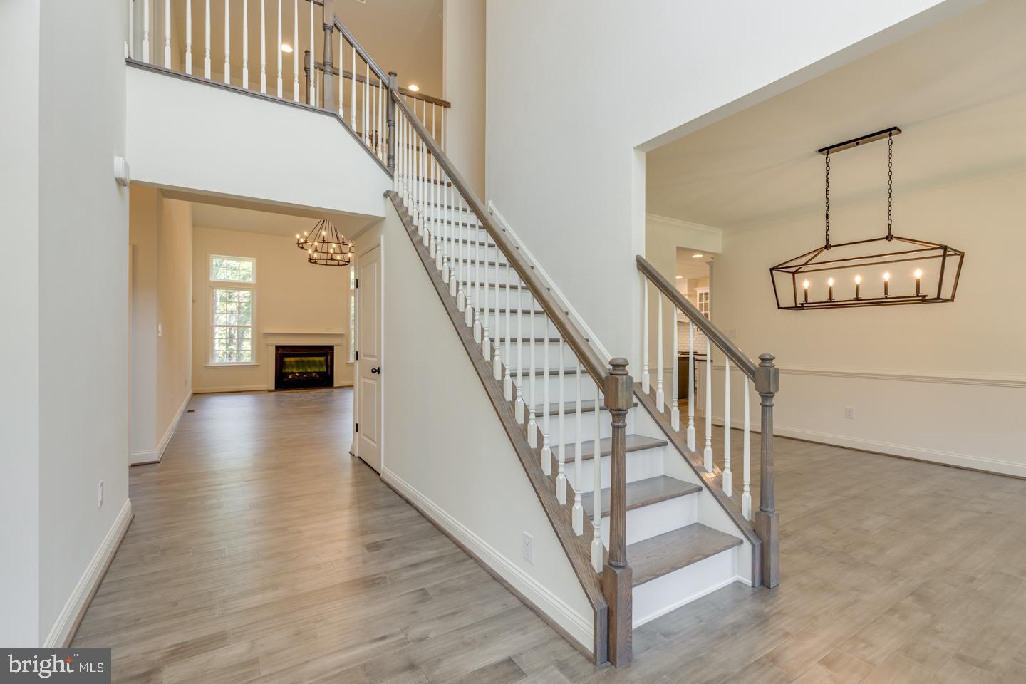 002 MULLEN DRIVE