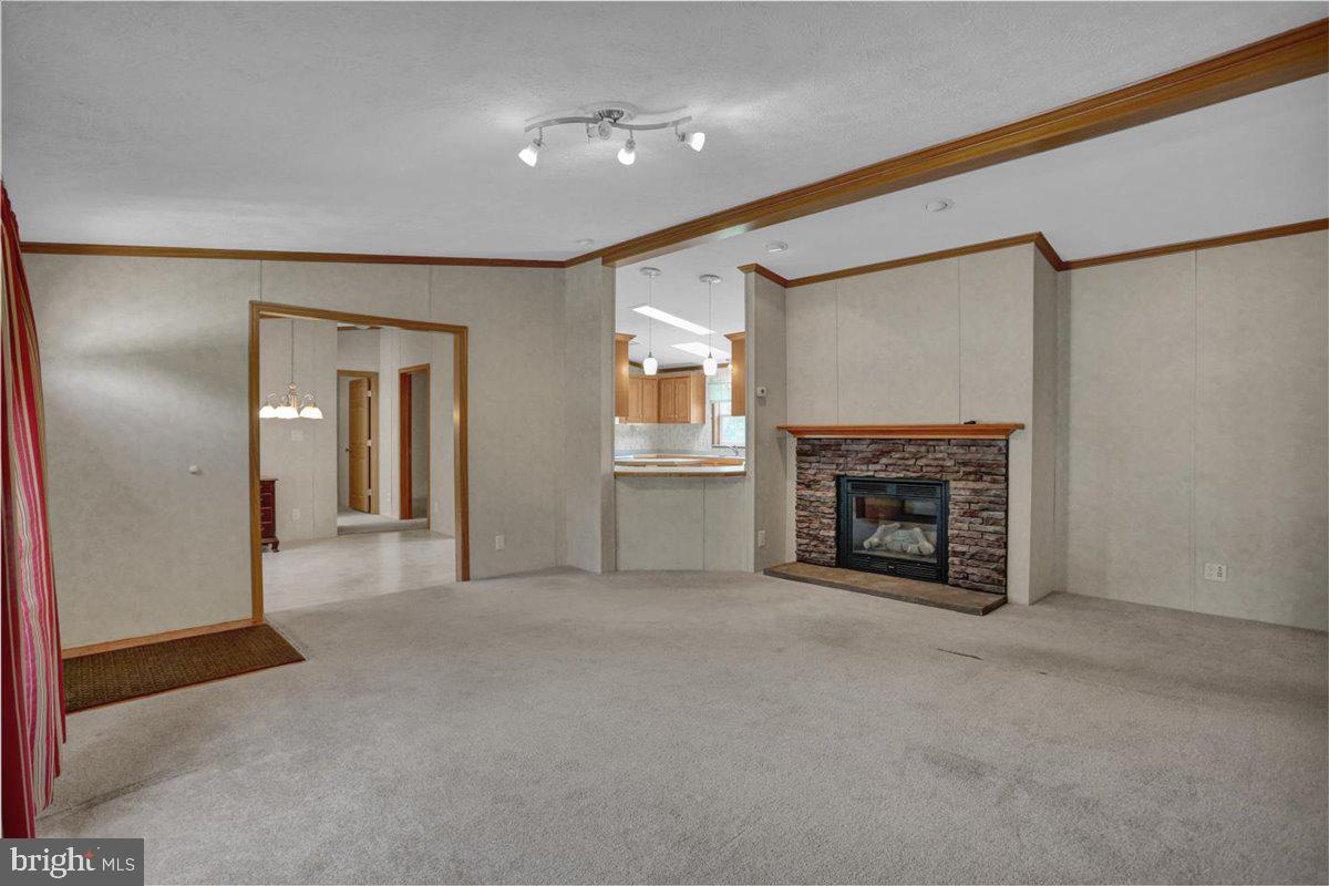 426 CEDAR LANE
