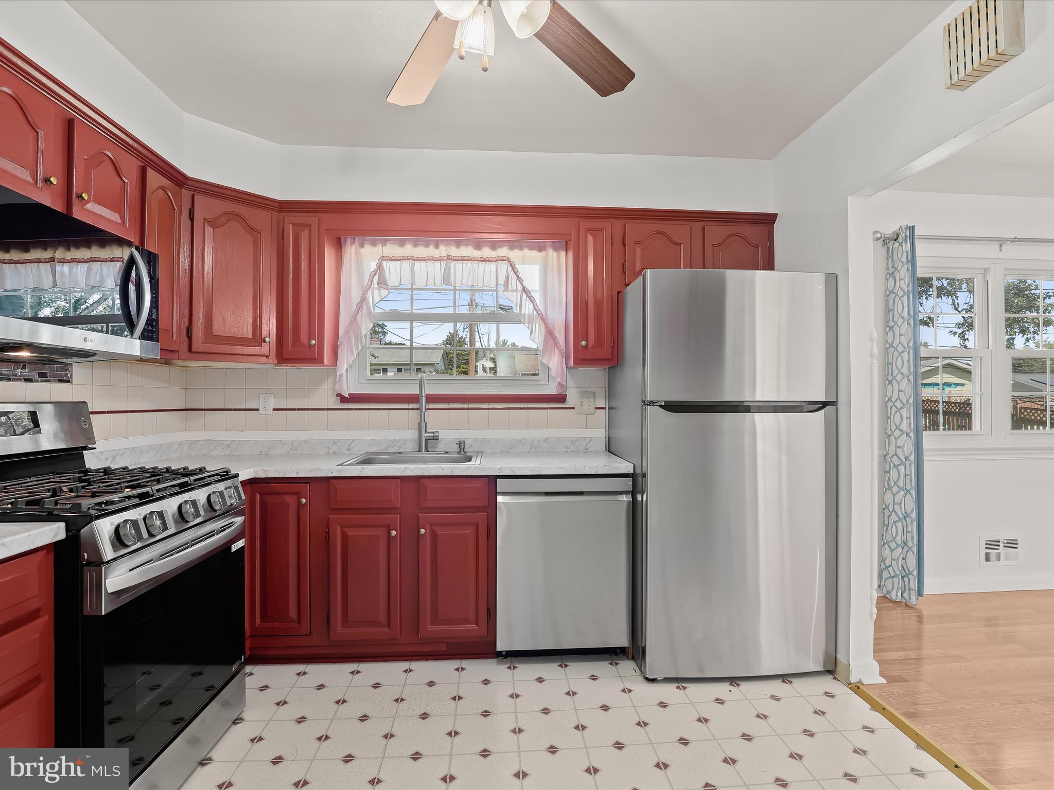 WESTVIEW PARK - Residential