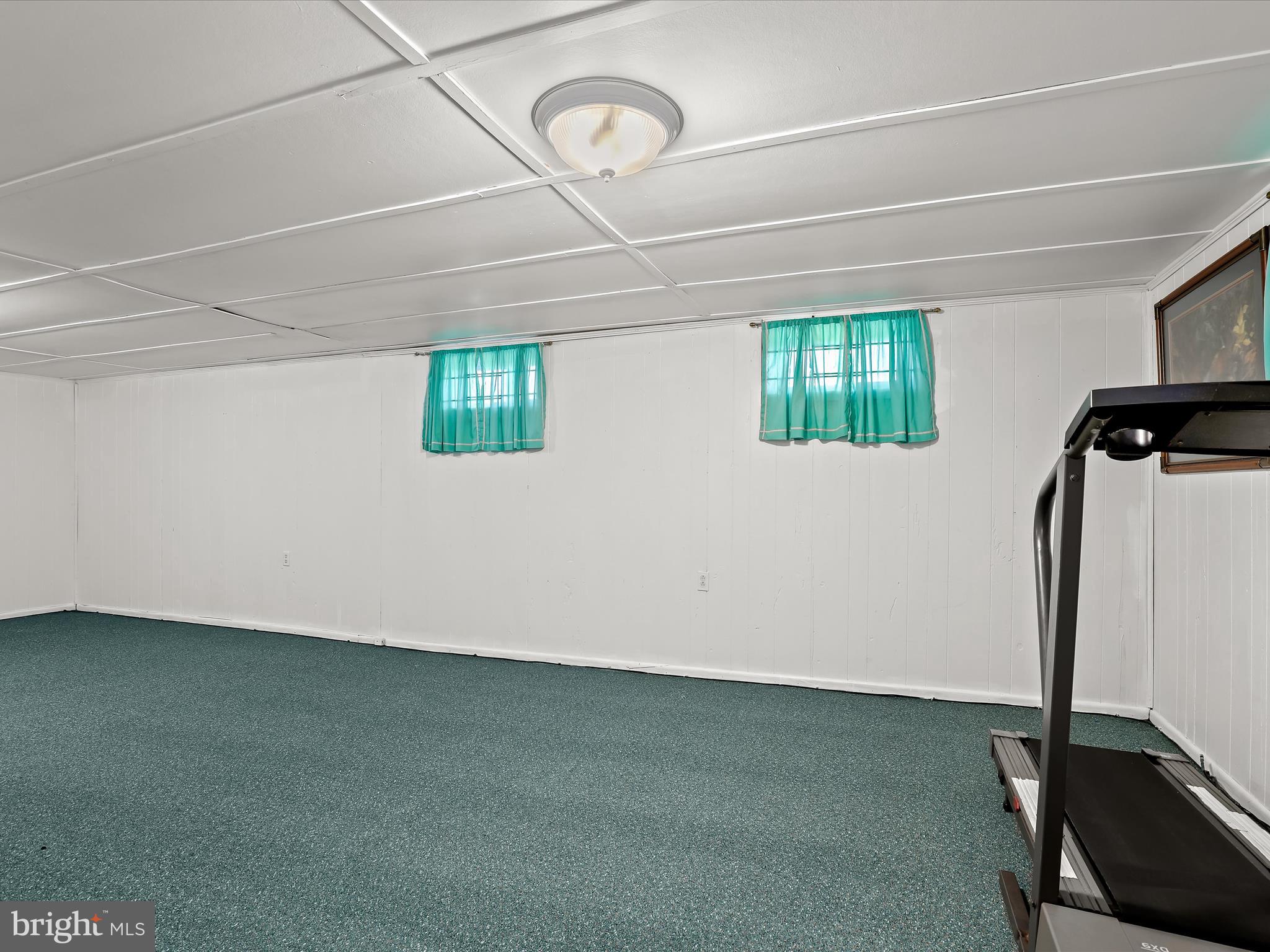 WESTVIEW PARK - Residential