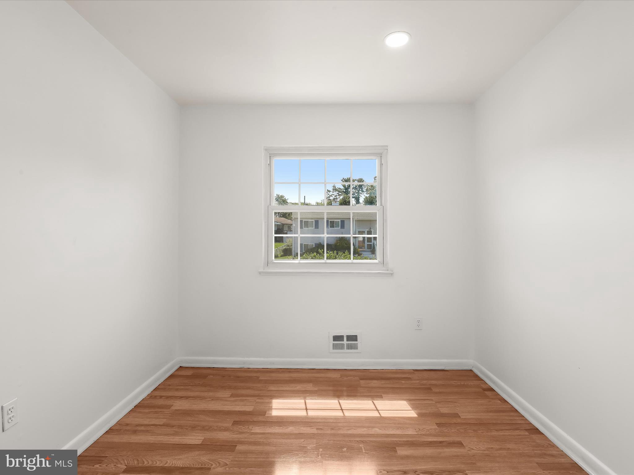 WESTVIEW PARK - Residential