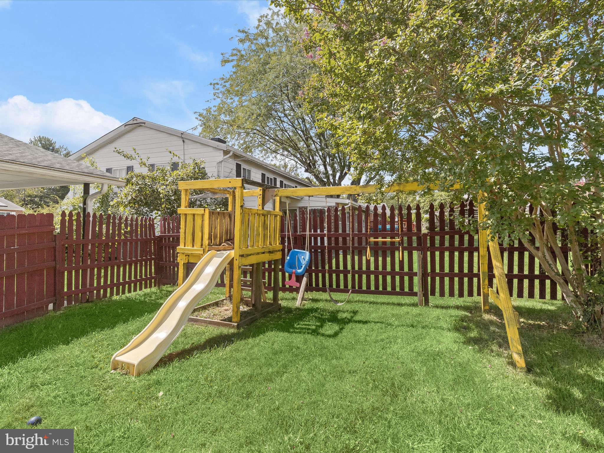 WESTVIEW PARK - Residential