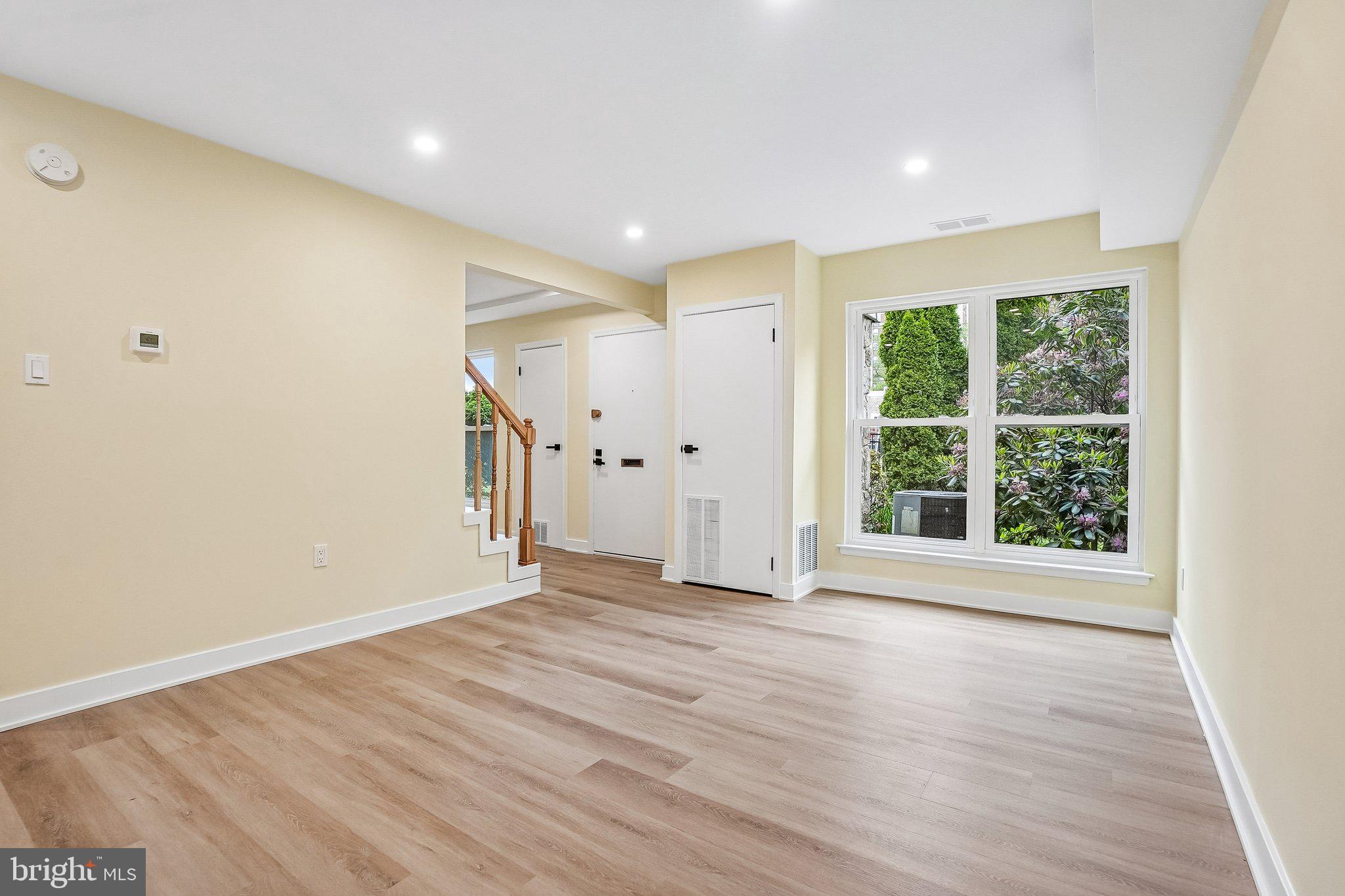 RHAWNHURST - Residential