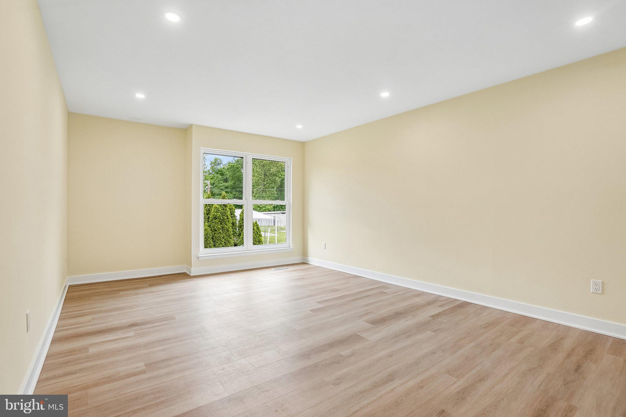 RHAWNHURST - Residential