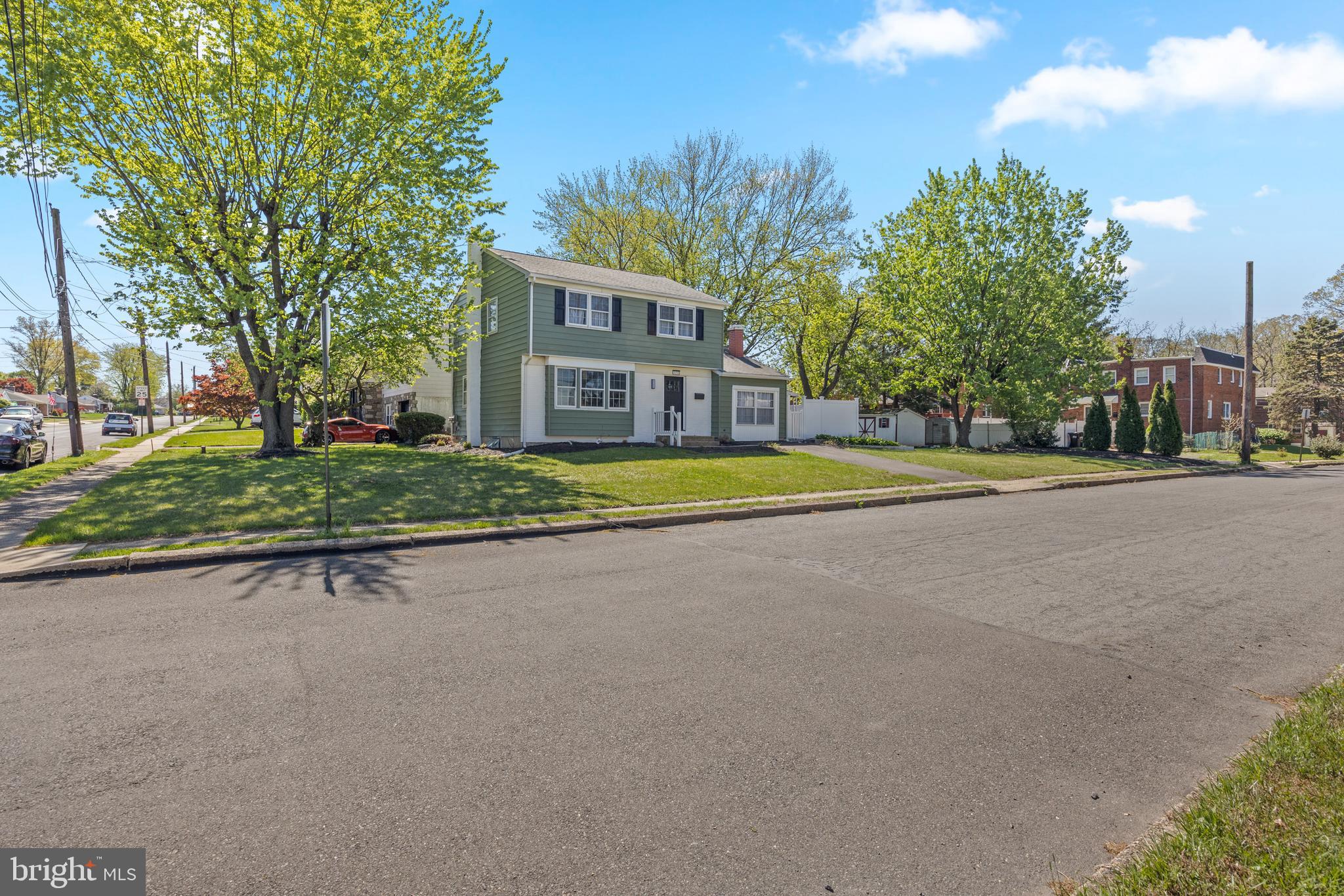 LANSDALE - Residential