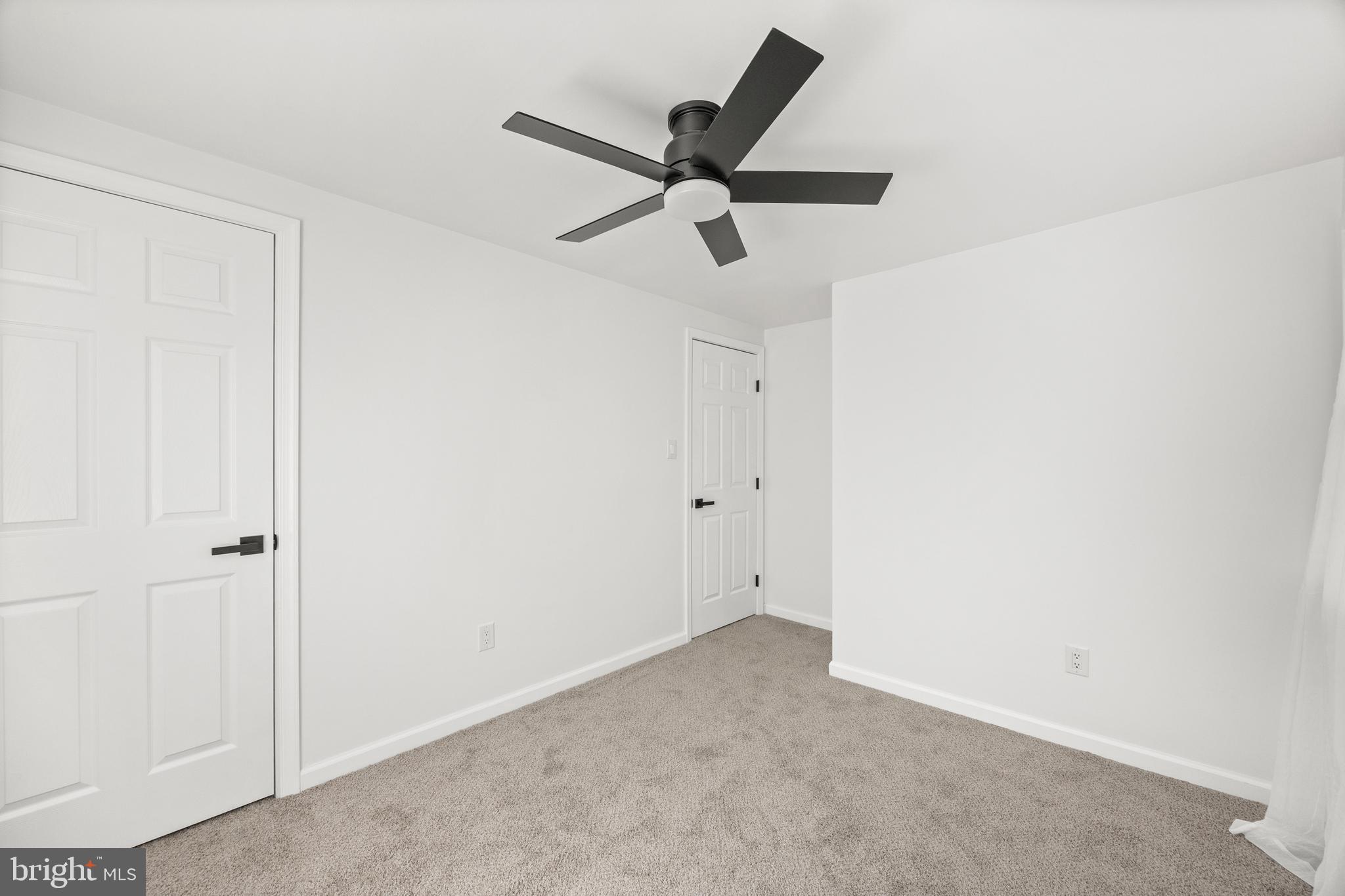 LANSDALE - Residential