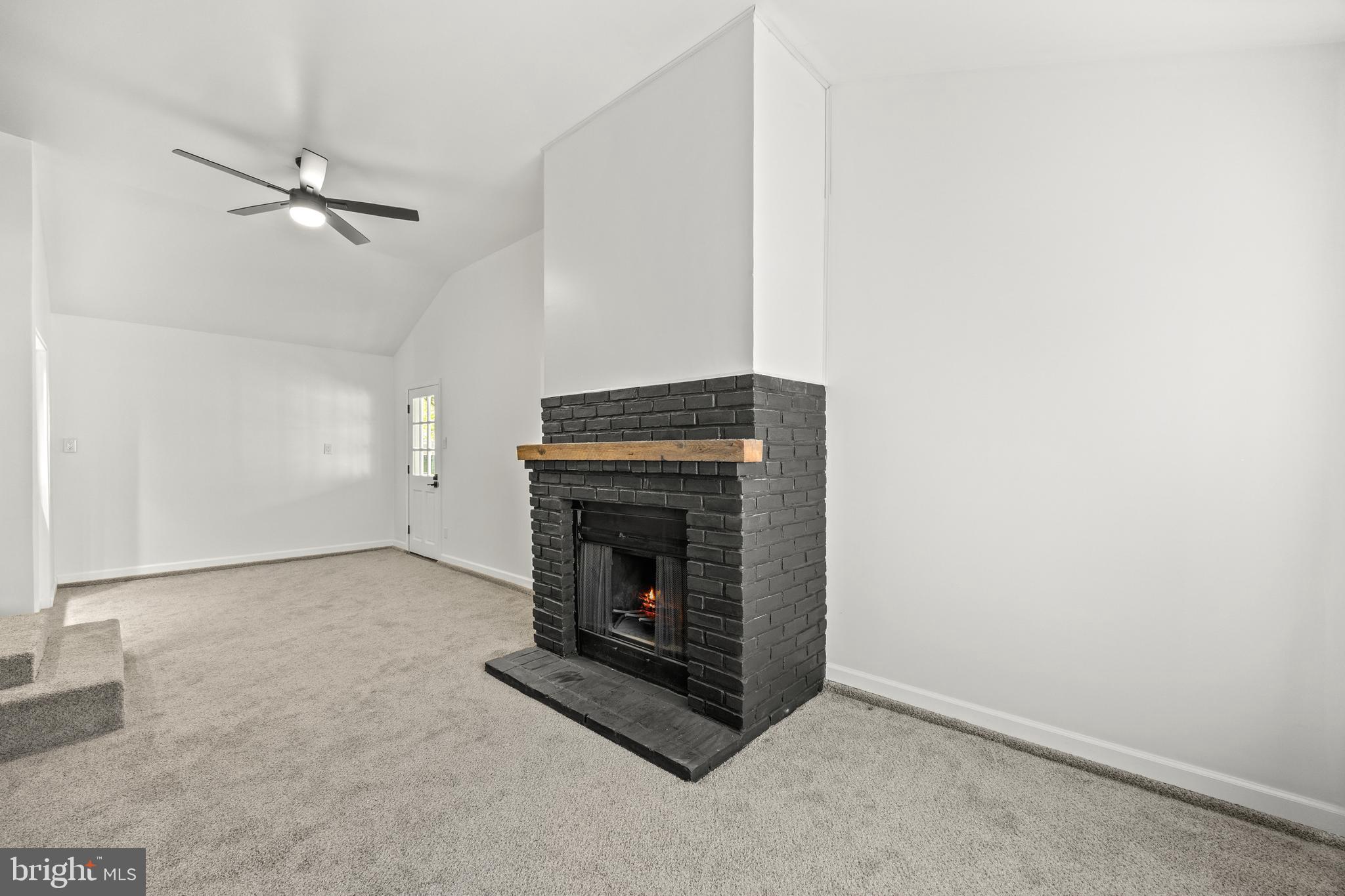LANSDALE - Residential