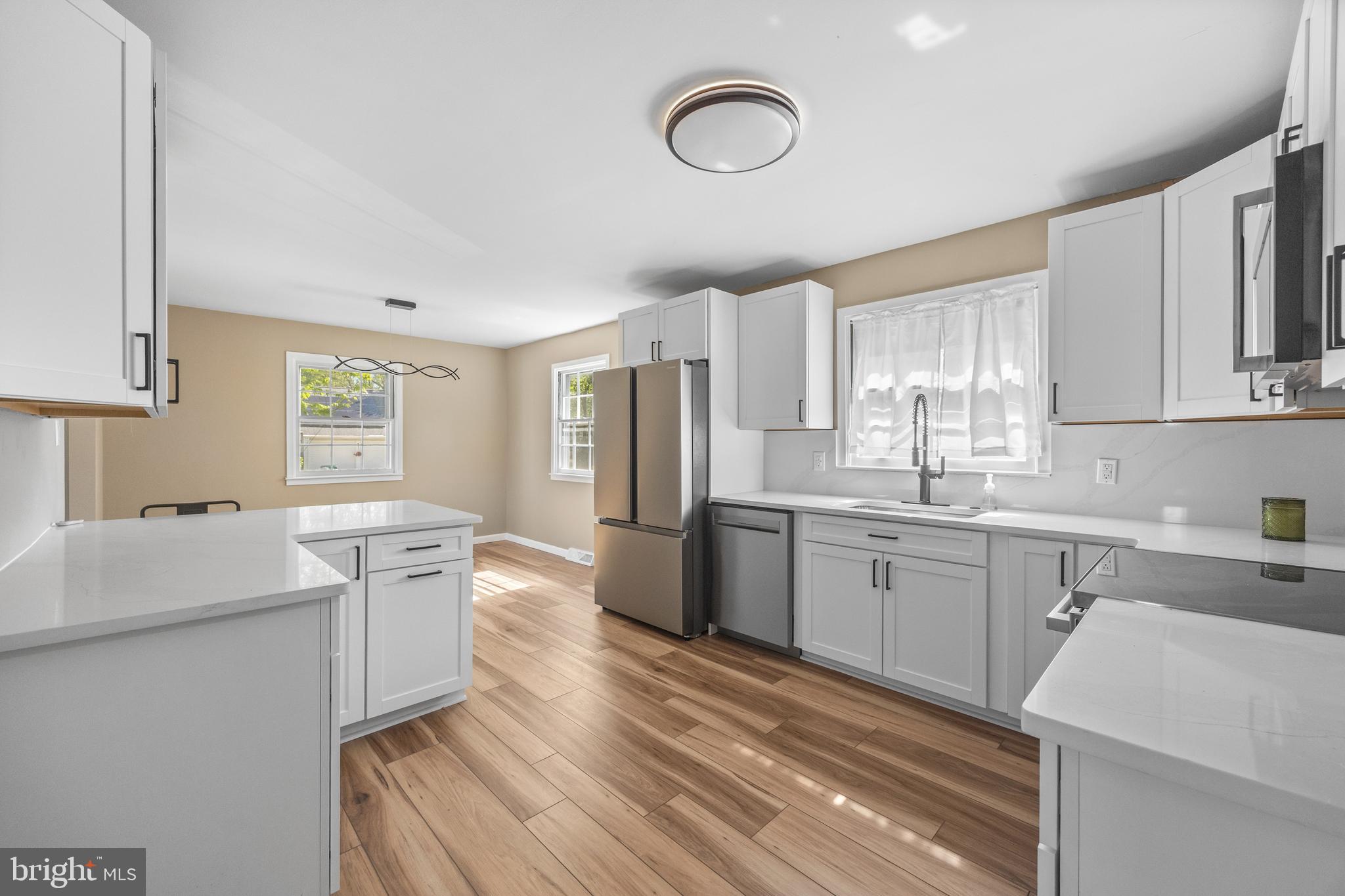 LANSDALE - Residential