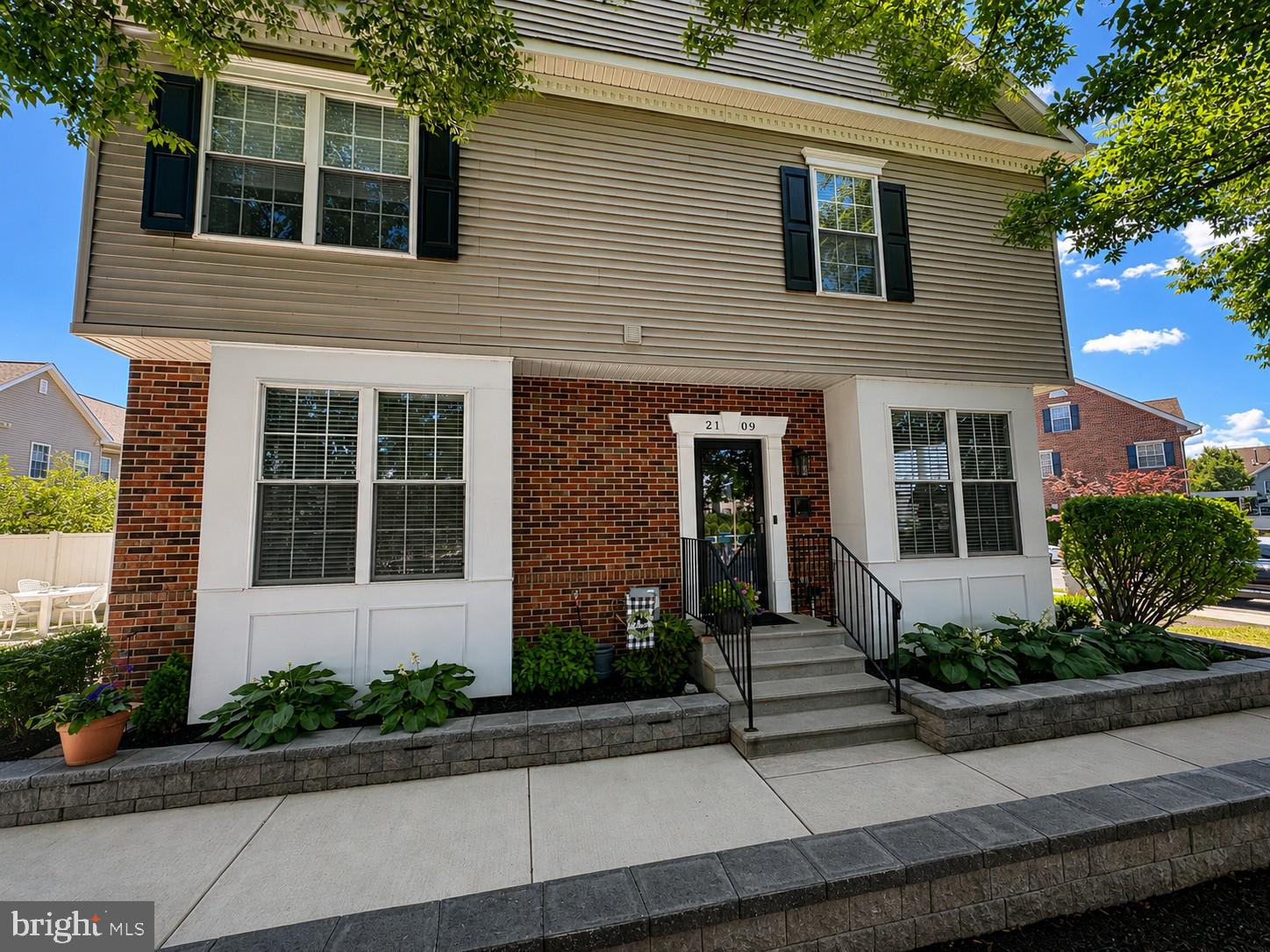 2109 TREVI COURT