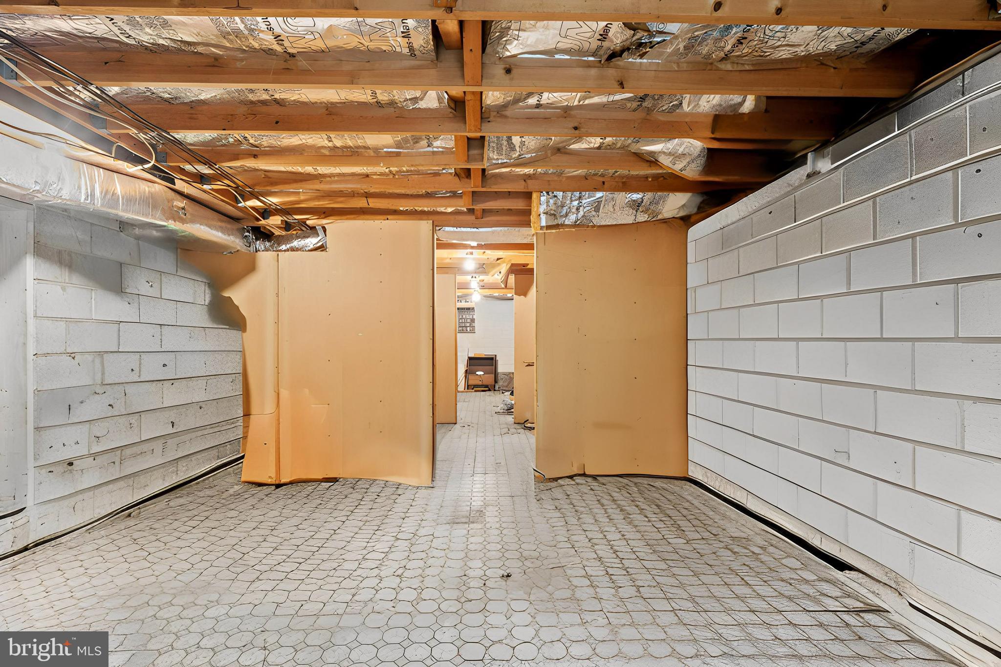 PAGE PROPERTY - Residential