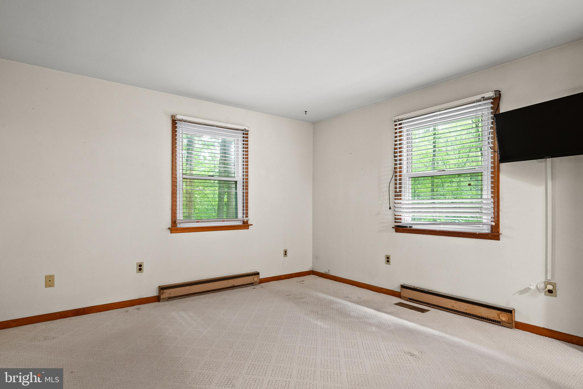 PAGE PROPERTY - Residential