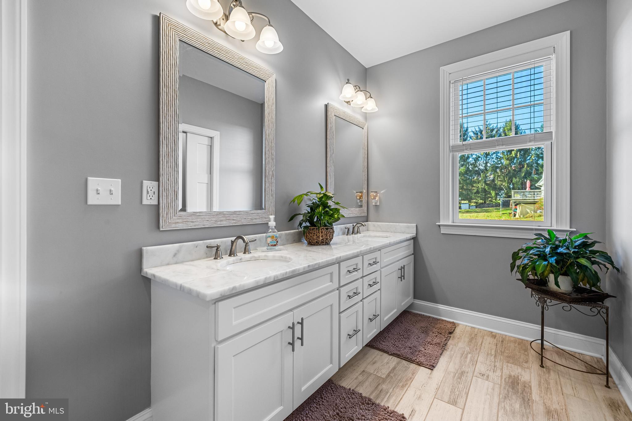 PARKTON - Residential