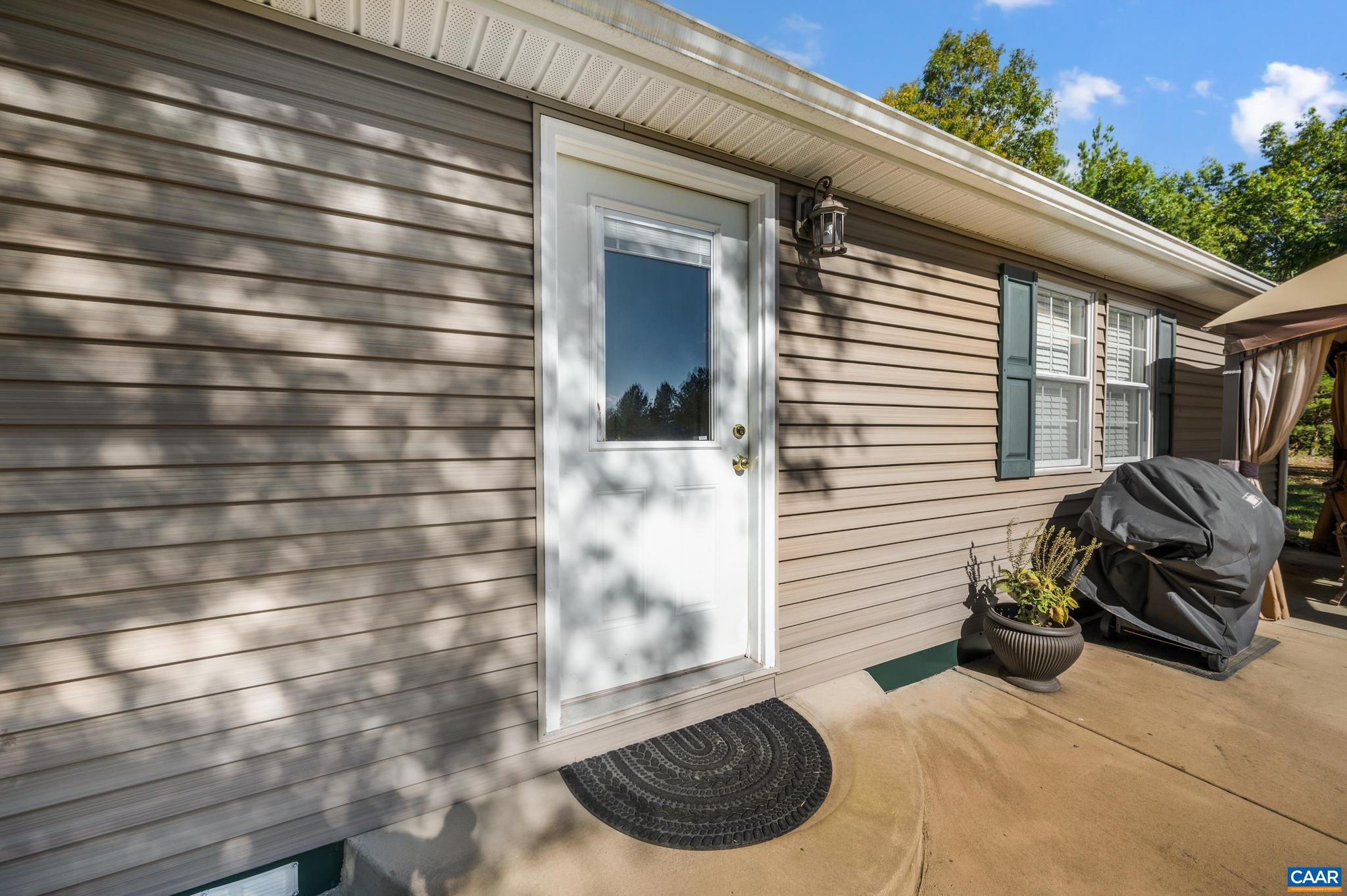 10239 HOWARDSVILLE RD