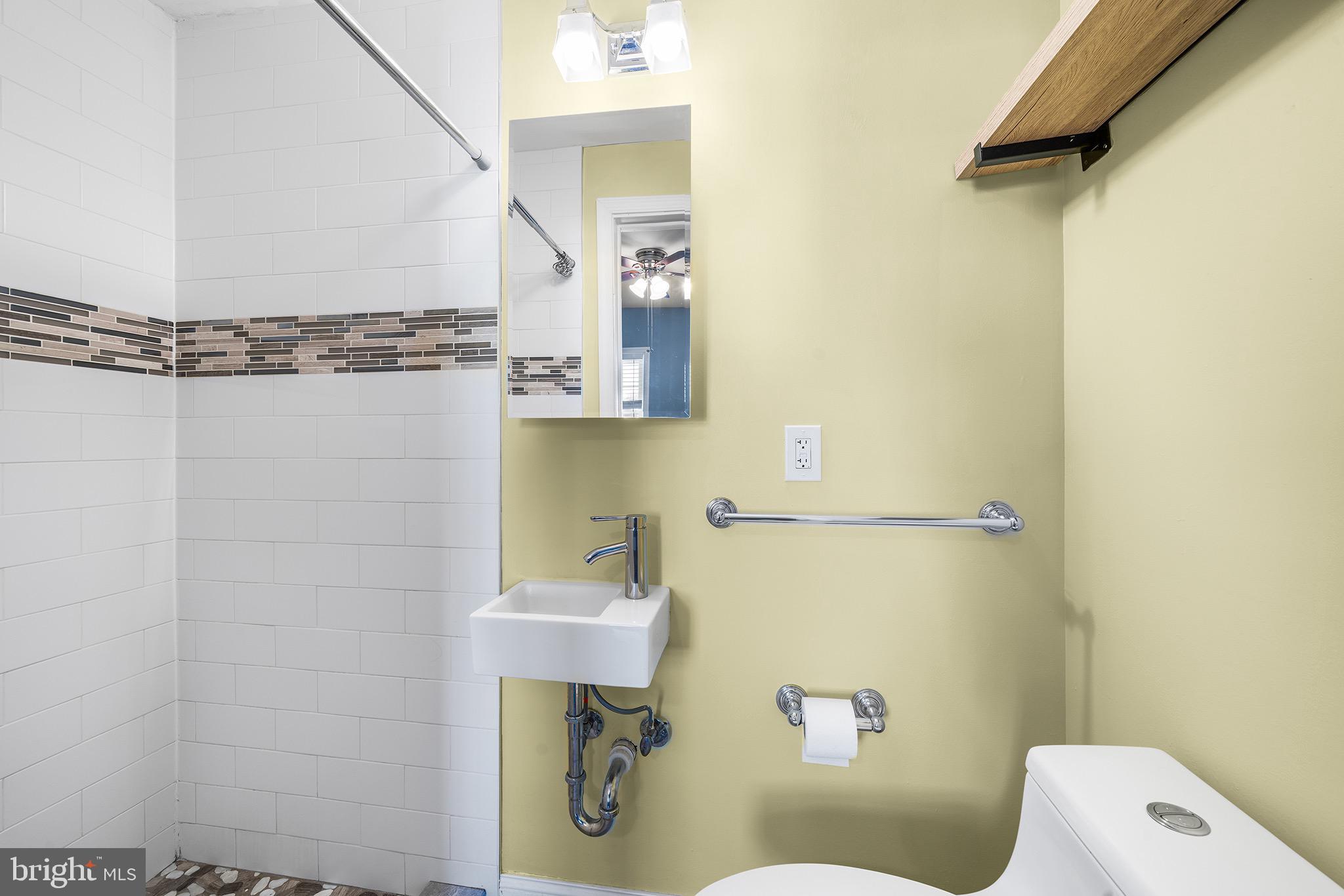 PORT RICHMOND - Residential