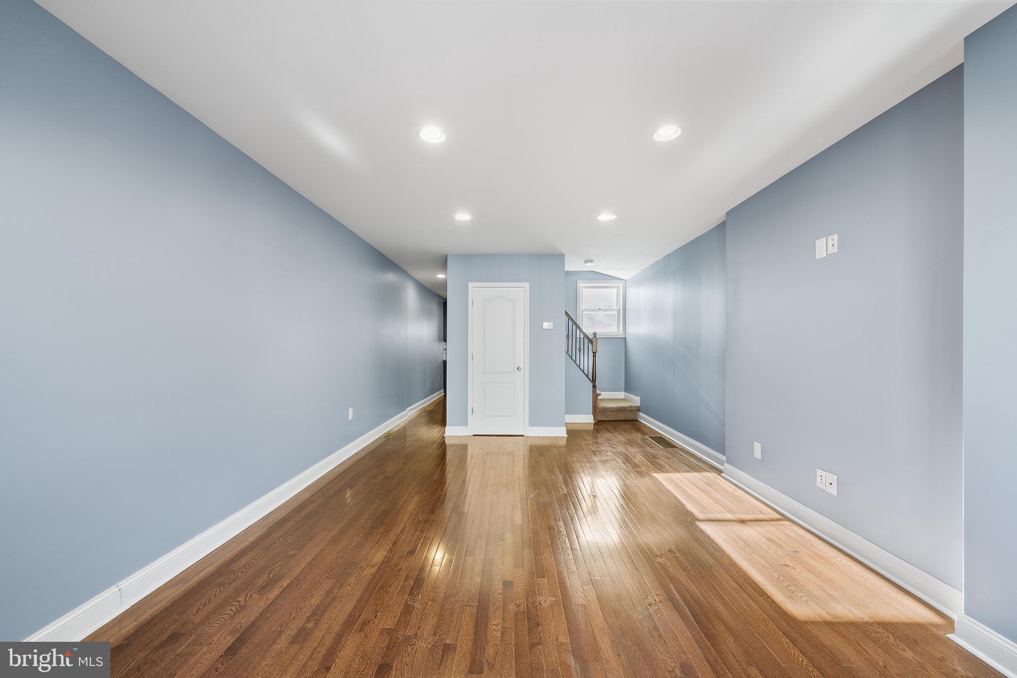 PORT RICHMOND - Residential