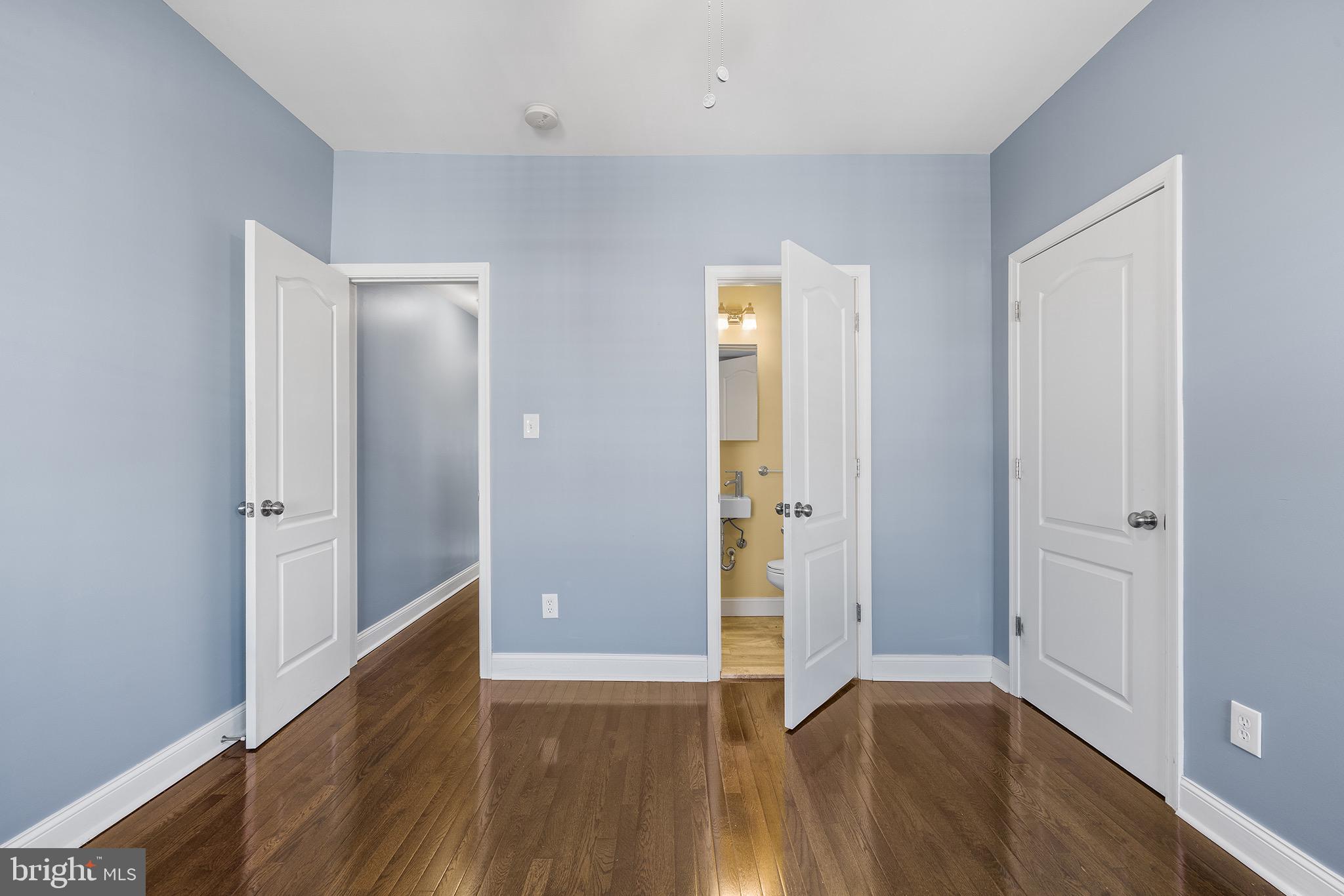 PORT RICHMOND - Residential