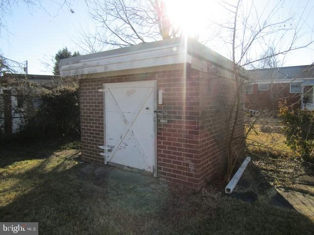 UNIVERSITY GARDENS - Residential