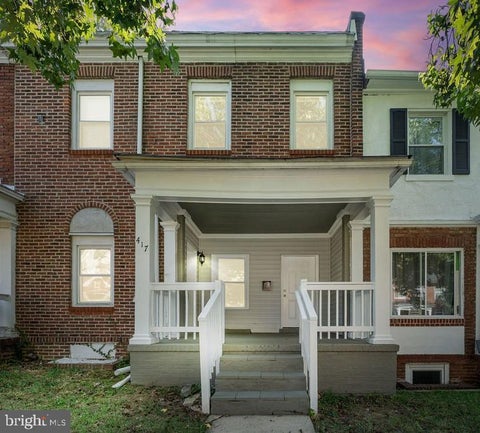 Townhouse For Sale - 417 Rosecroft Terrace<br/> BALTIMORE, MD 21229