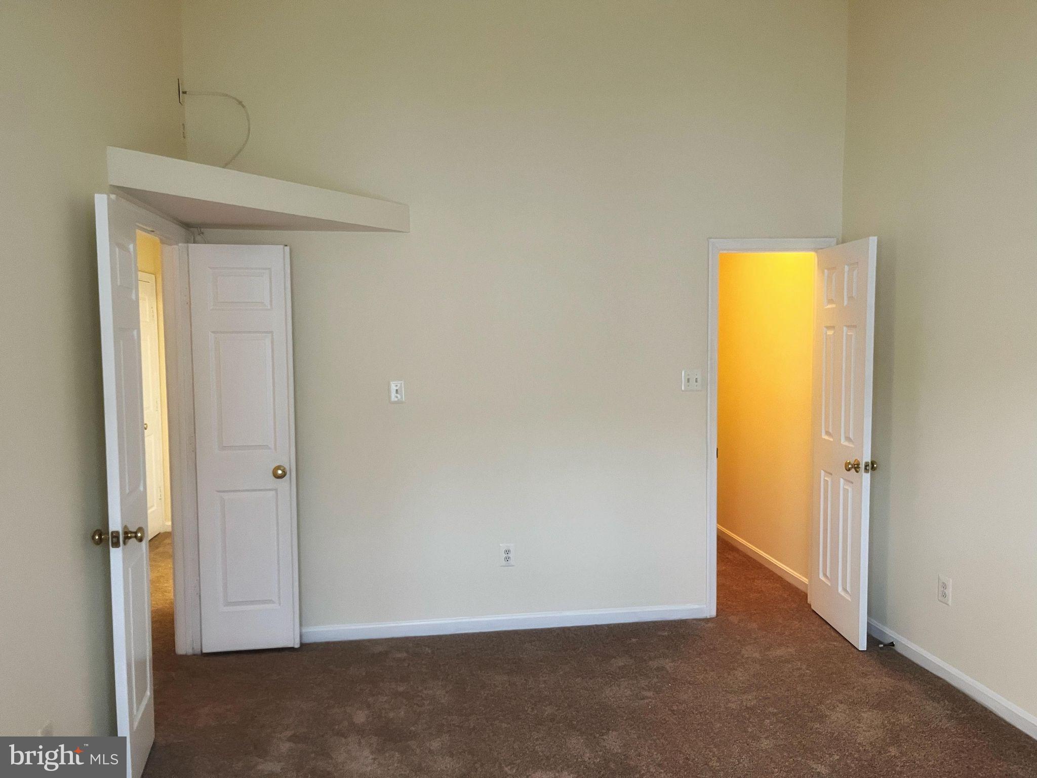 CORAL HILLS TOWN HOMES - Residential Lease