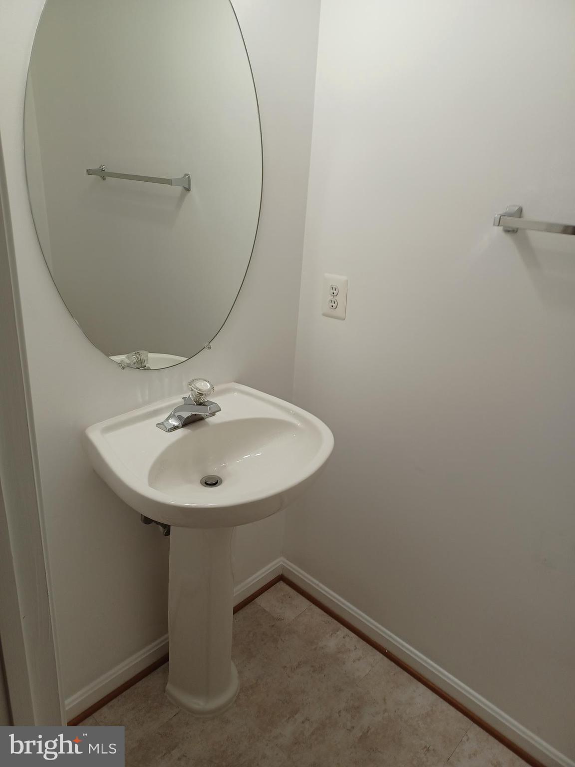 CORAL HILLS TOWN HOMES - Residential Lease