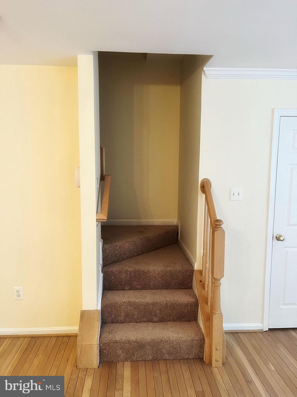 CORAL HILLS TOWN HOMES - Residential Lease