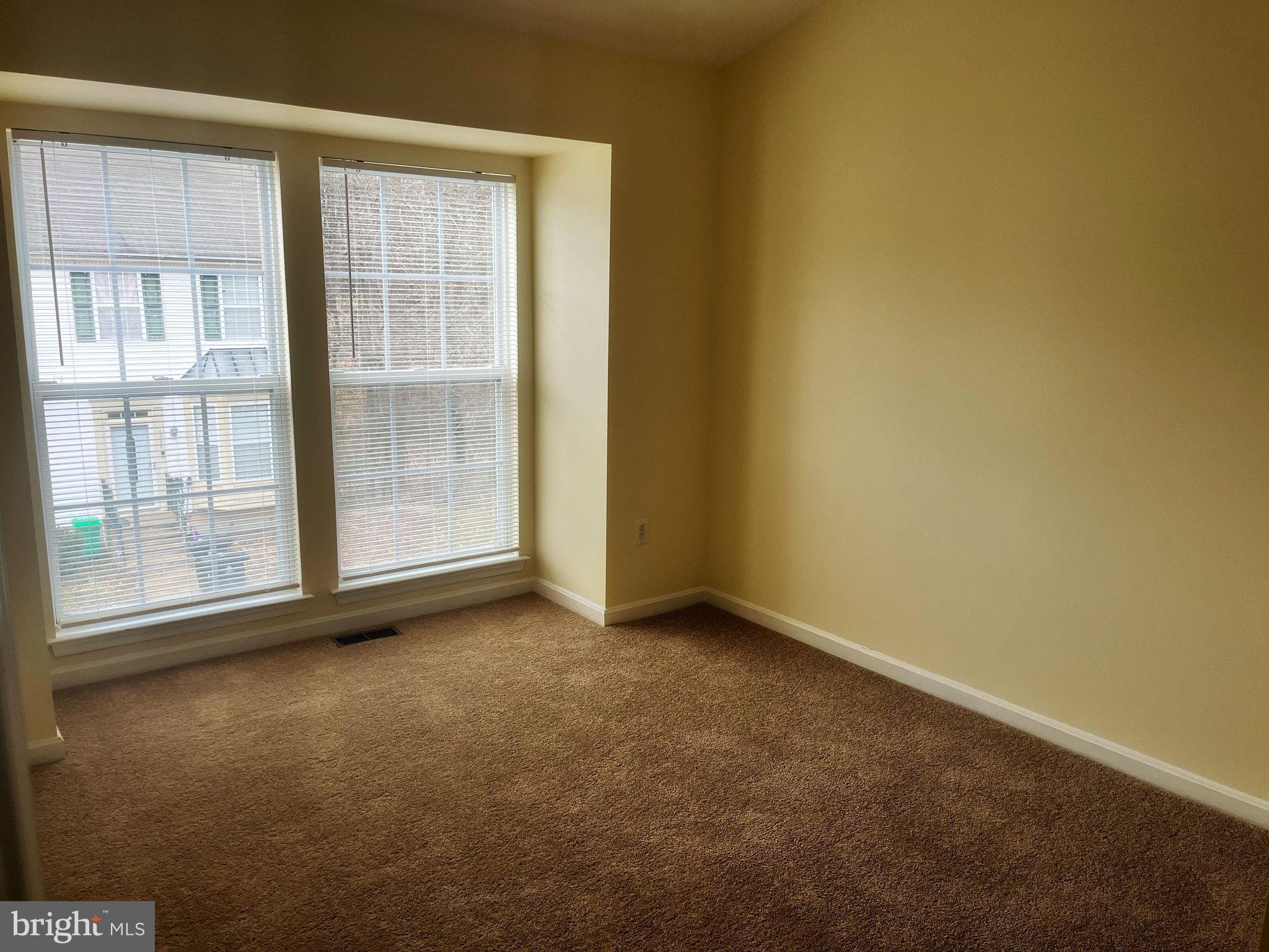 CORAL HILLS TOWN HOMES - Residential Lease