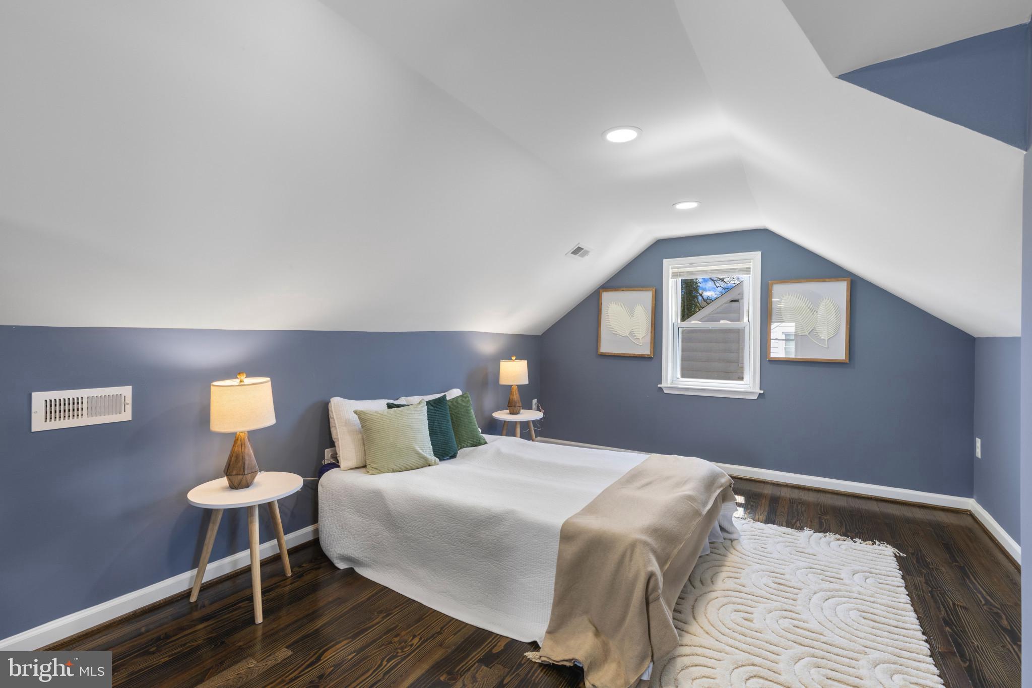 GOVANS - Residential