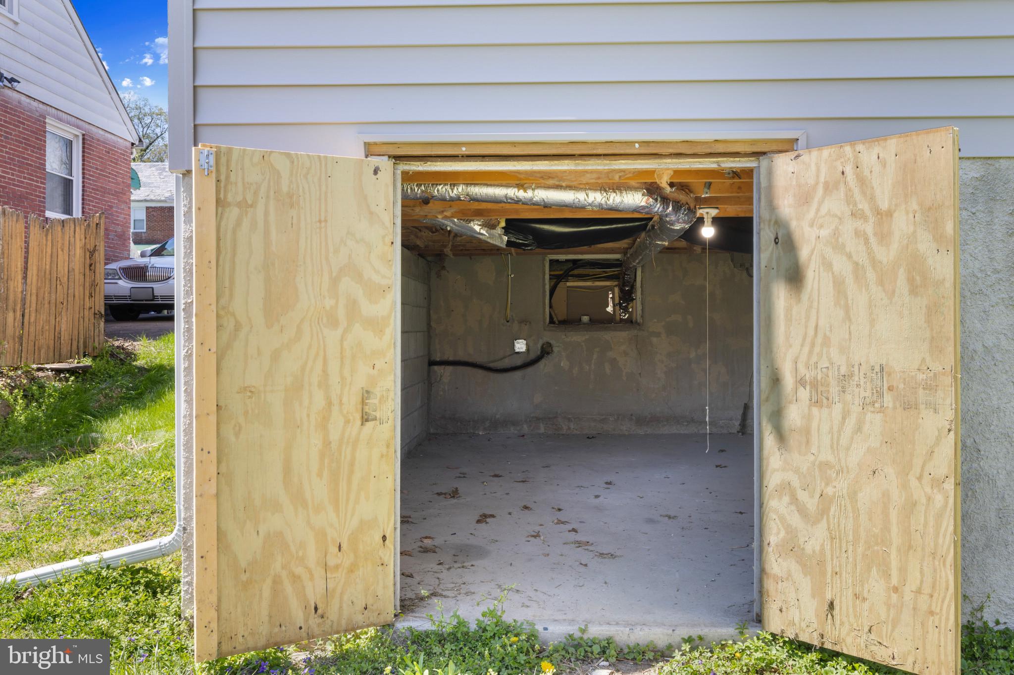 GOVANS - Residential