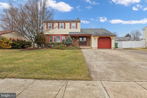 Homes For Sale - 435 Valley Run Drive<br/> CHERRY HILL, NJ 08002