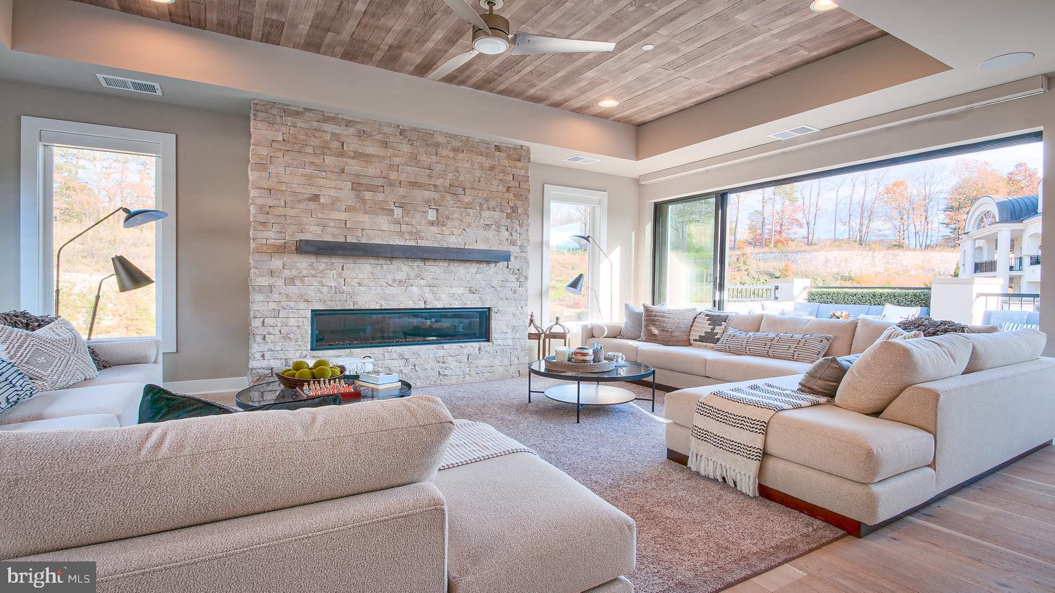 QUARRY SPRINGS - Residential