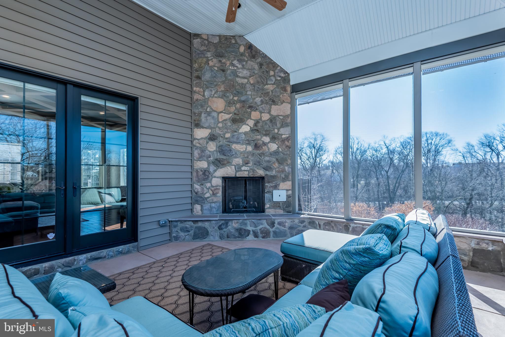 BRAEBURN ESTATES - Residential